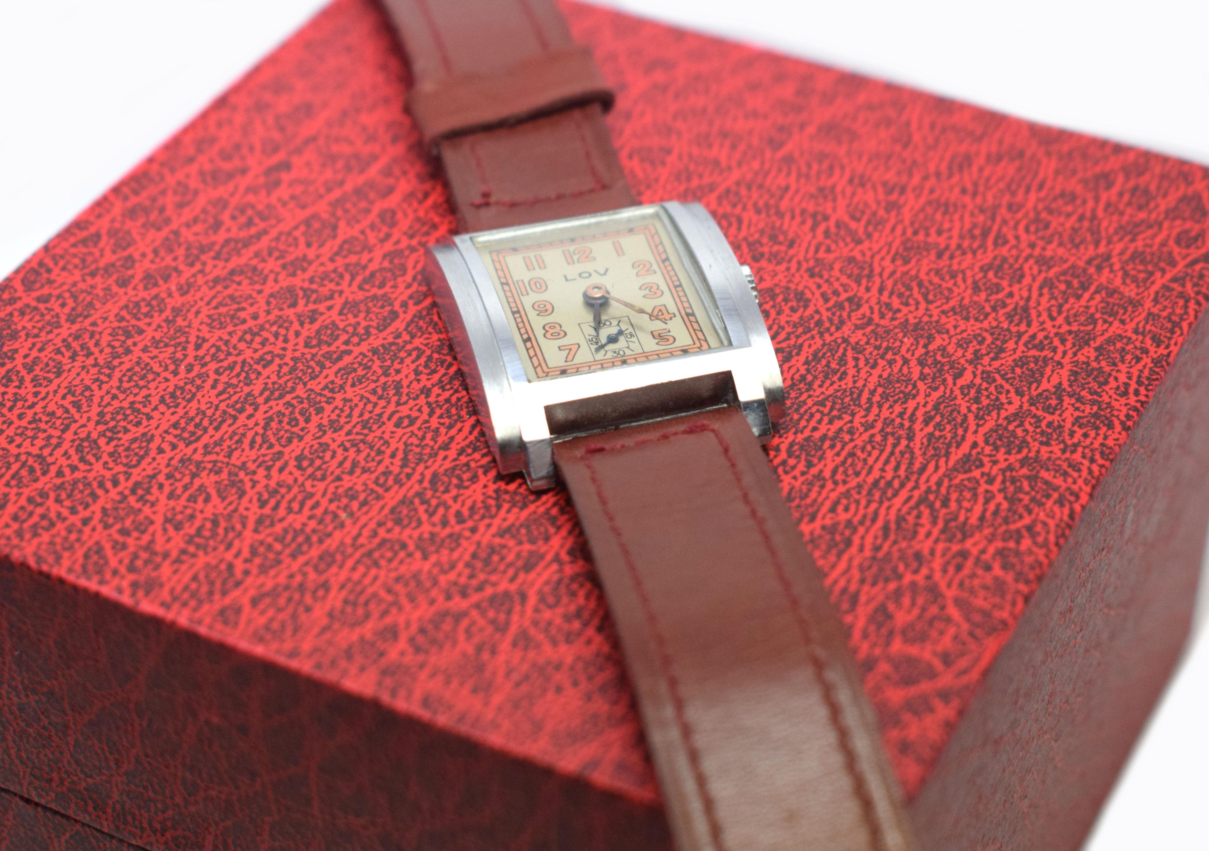 Superb Art Deco Gents Wrist Watch by Lov, circa 1930s 1