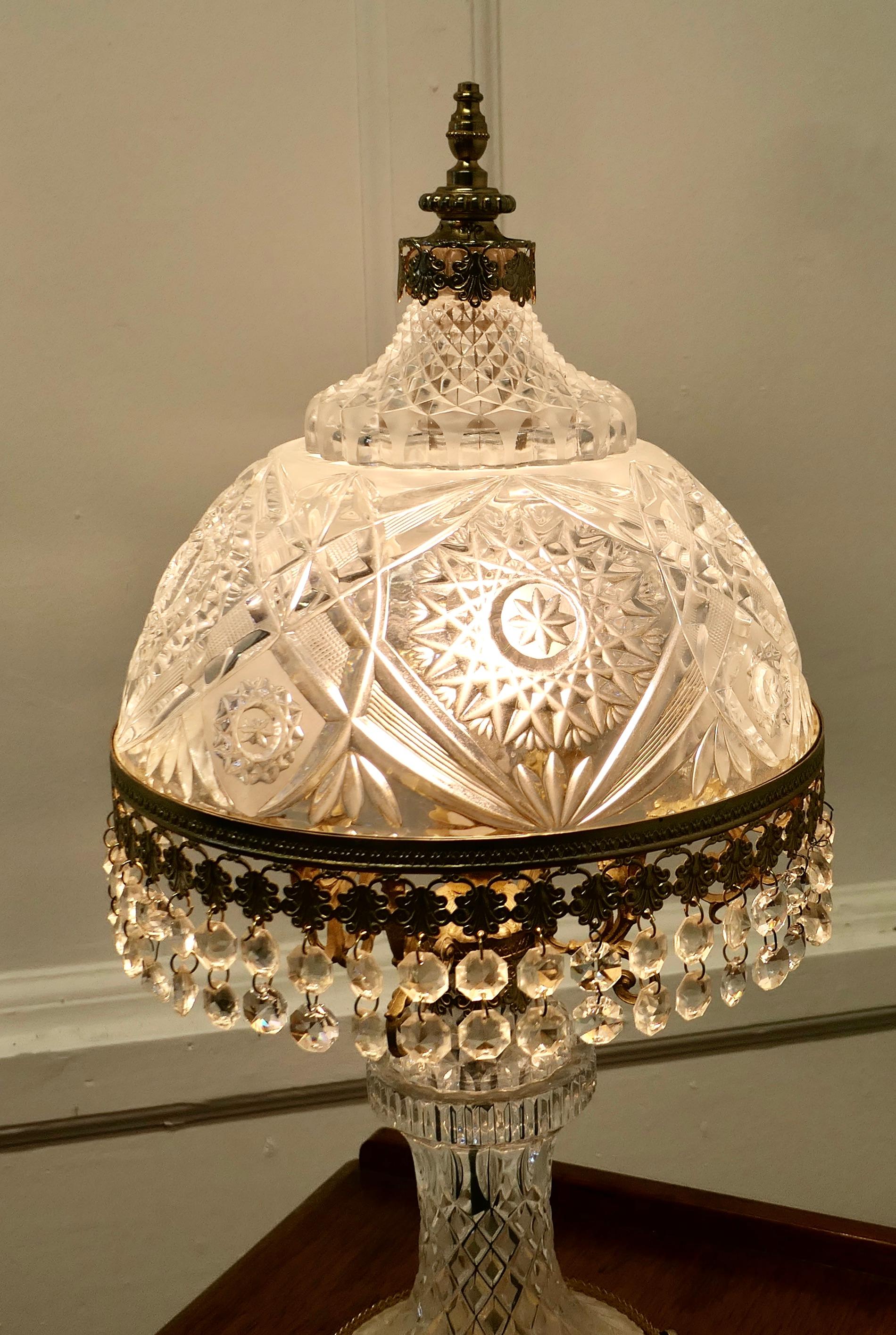 Superb Art Deco Glass Lamp and Glass Shade This Is a Very Pretty Piece 1