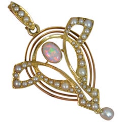 Superb Art Nouveau 15 Carat Gold Opal and Seed Pearl Pendant