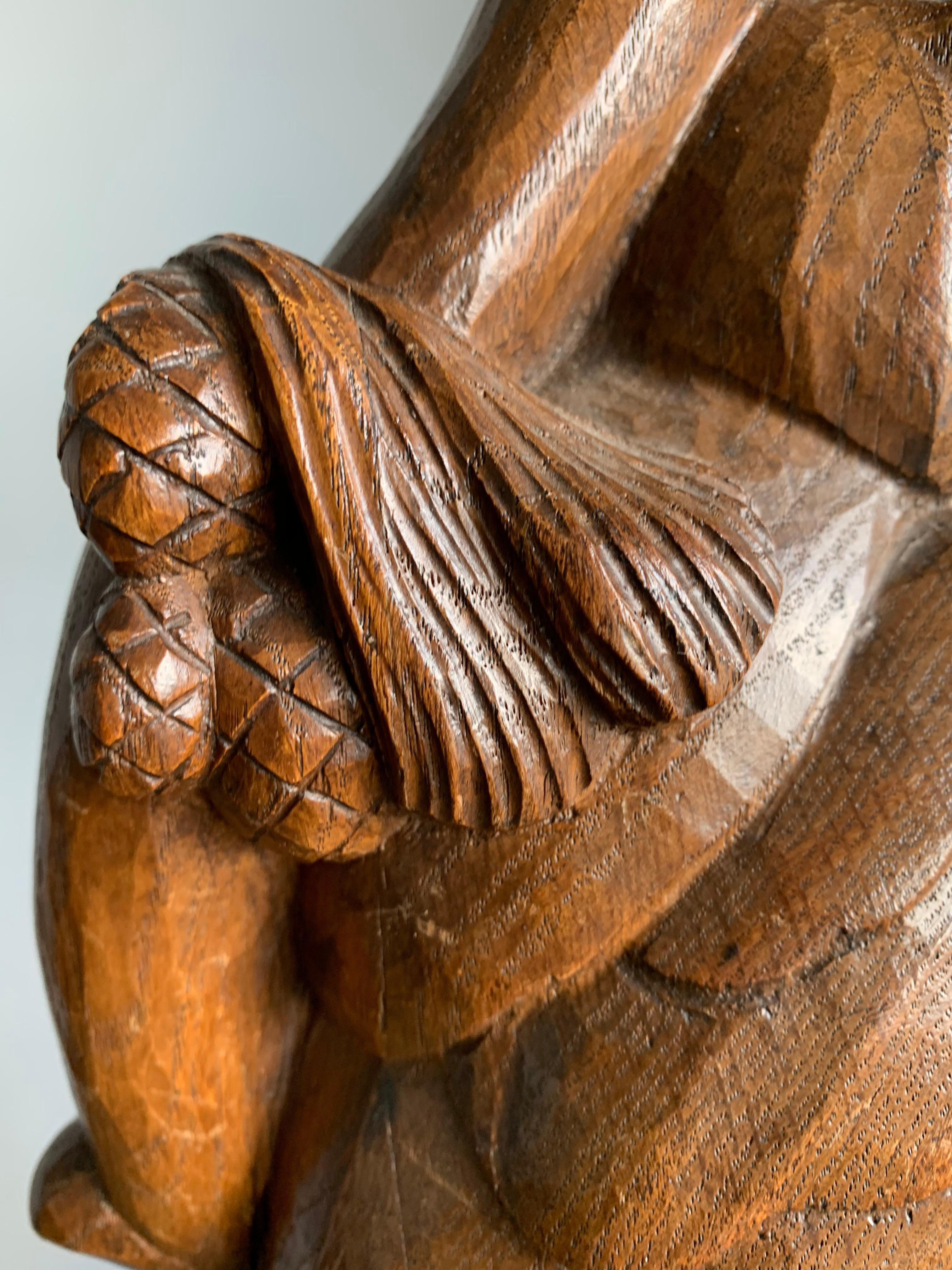 Stylish Arts & Crafts Hand Carved Oak Owl Sculpture Desk or Table Lamp 1920 6