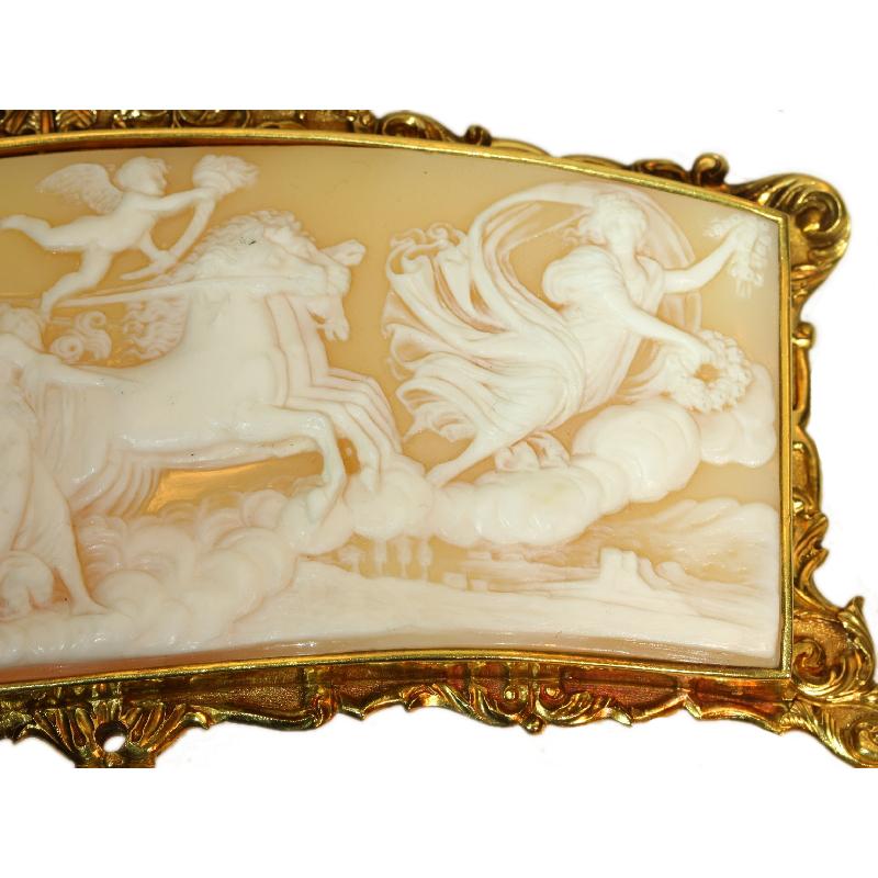  Superb Baroque Style French Cameo with Gold Mounting 7