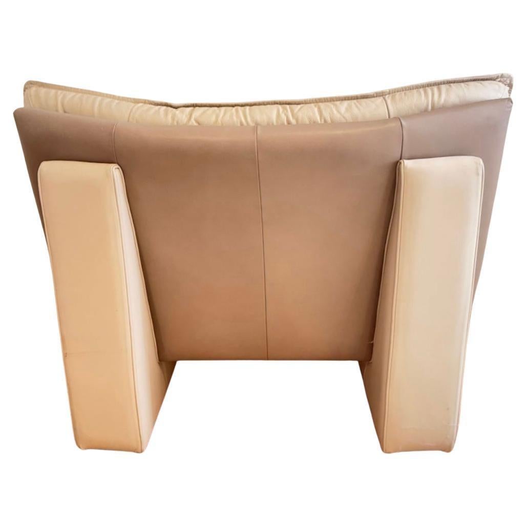 Post-Modern Superb Beige tan Nicoletti Salotti Post Modern Italian Leather Low lounge chair For Sale