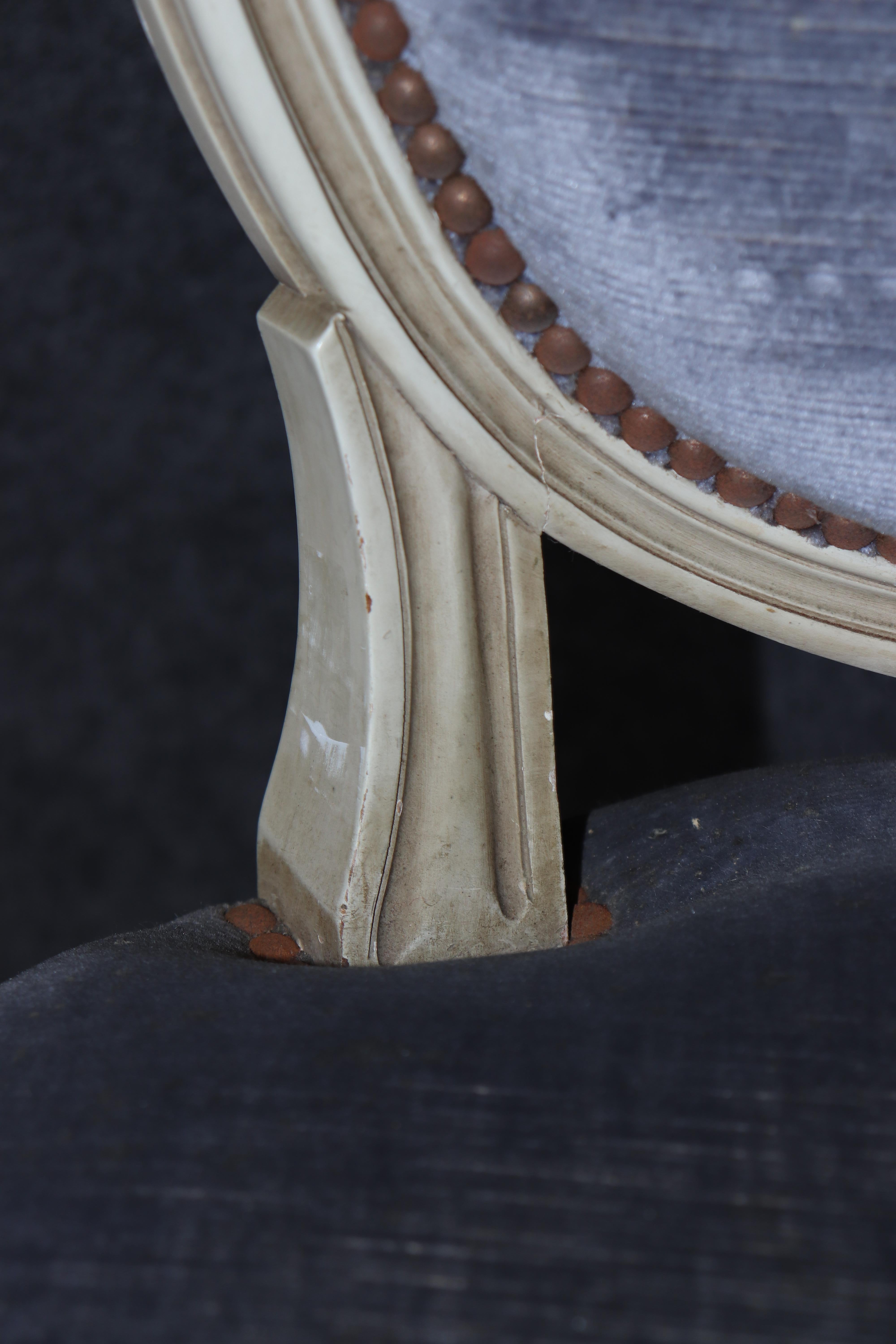 Superb Blue Velvet and Off-White Painted French Cameo Oval Back Dining Chairs For Sale 6