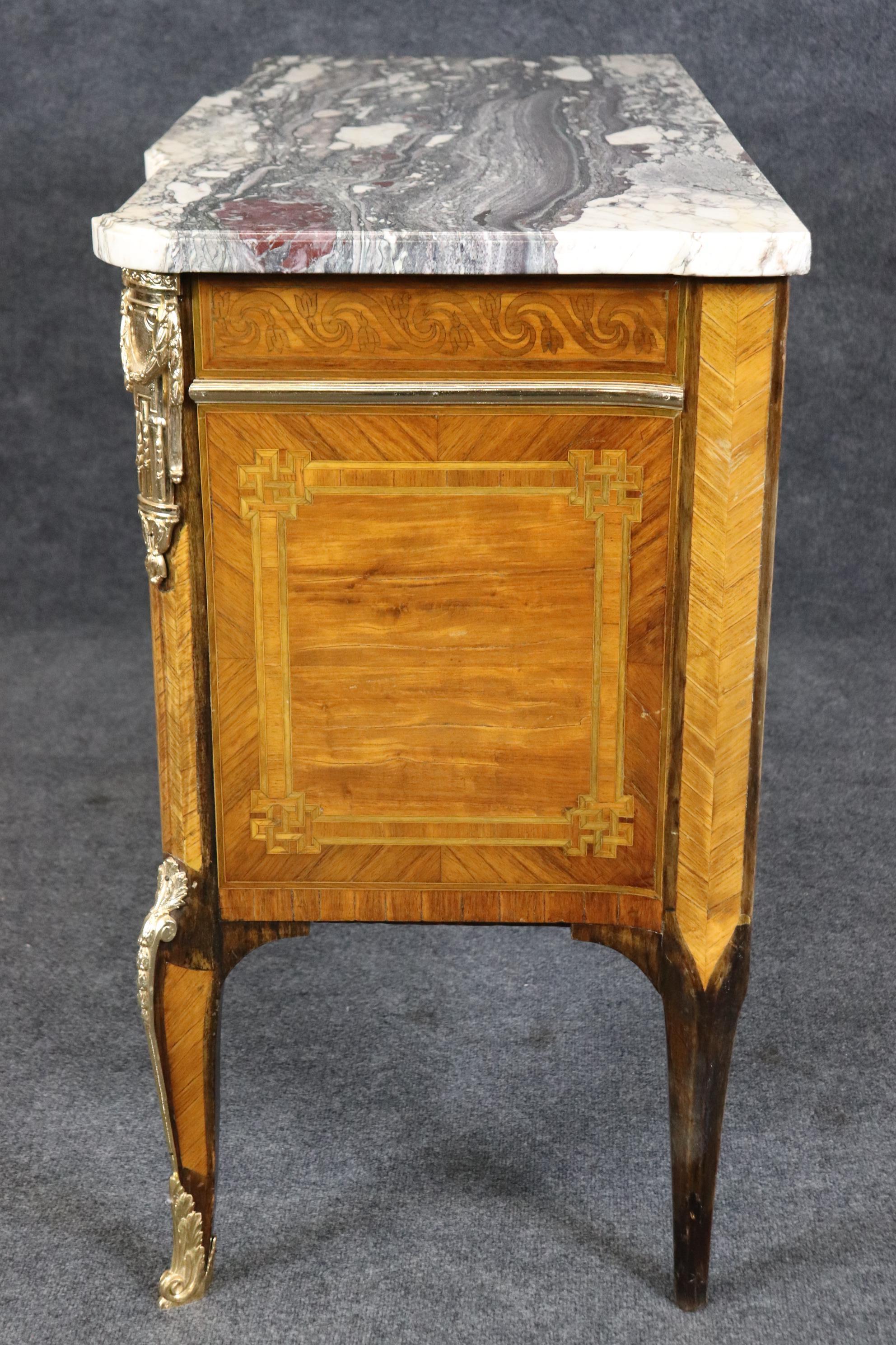 Superb Bright Bronze Ormolu French Louis XV Marble Top Commode Chest  For Sale 2