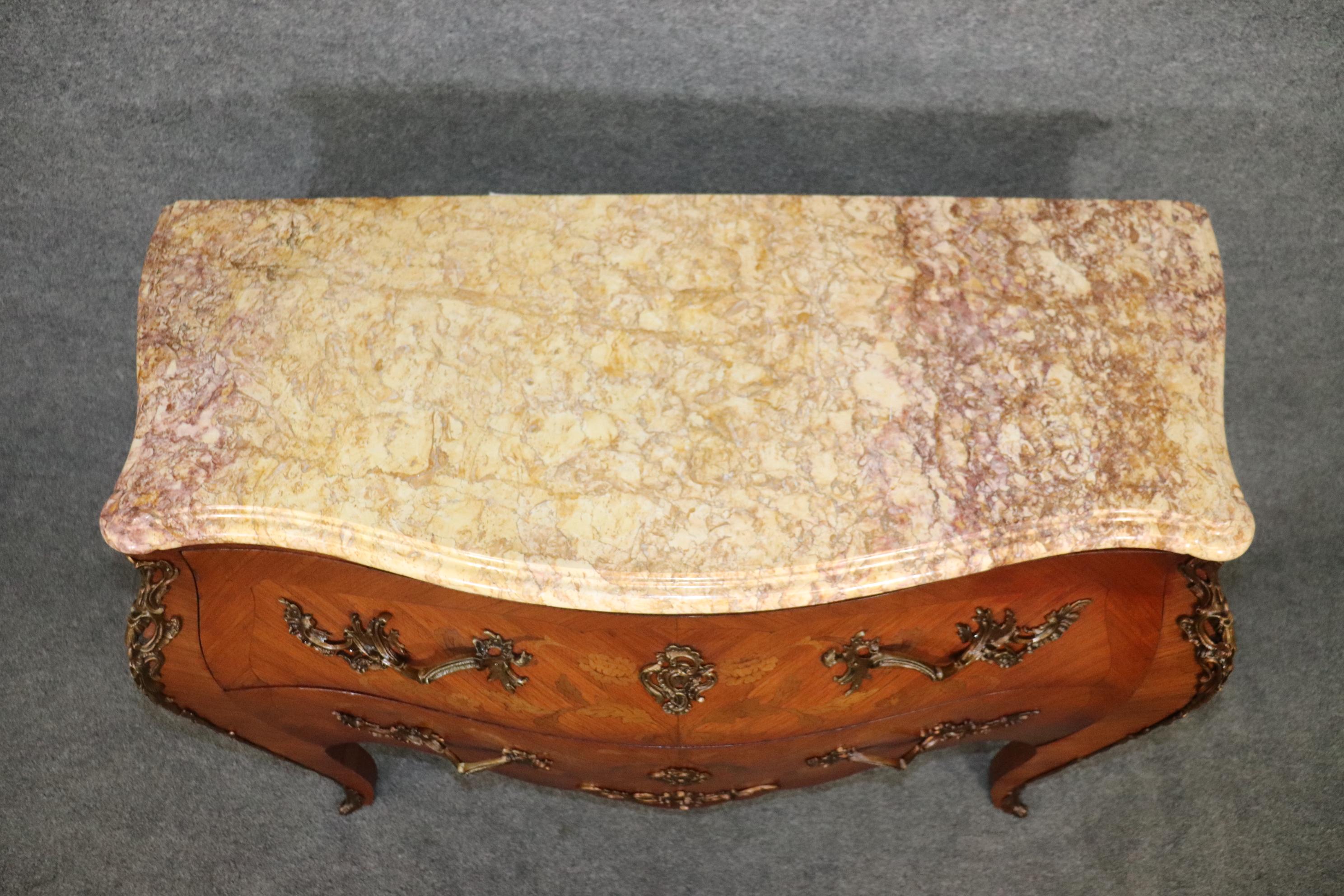 Superb Bronze Mounted French Louis XV Marble Top Commode, circa 1900 In Good Condition For Sale In Swedesboro, NJ