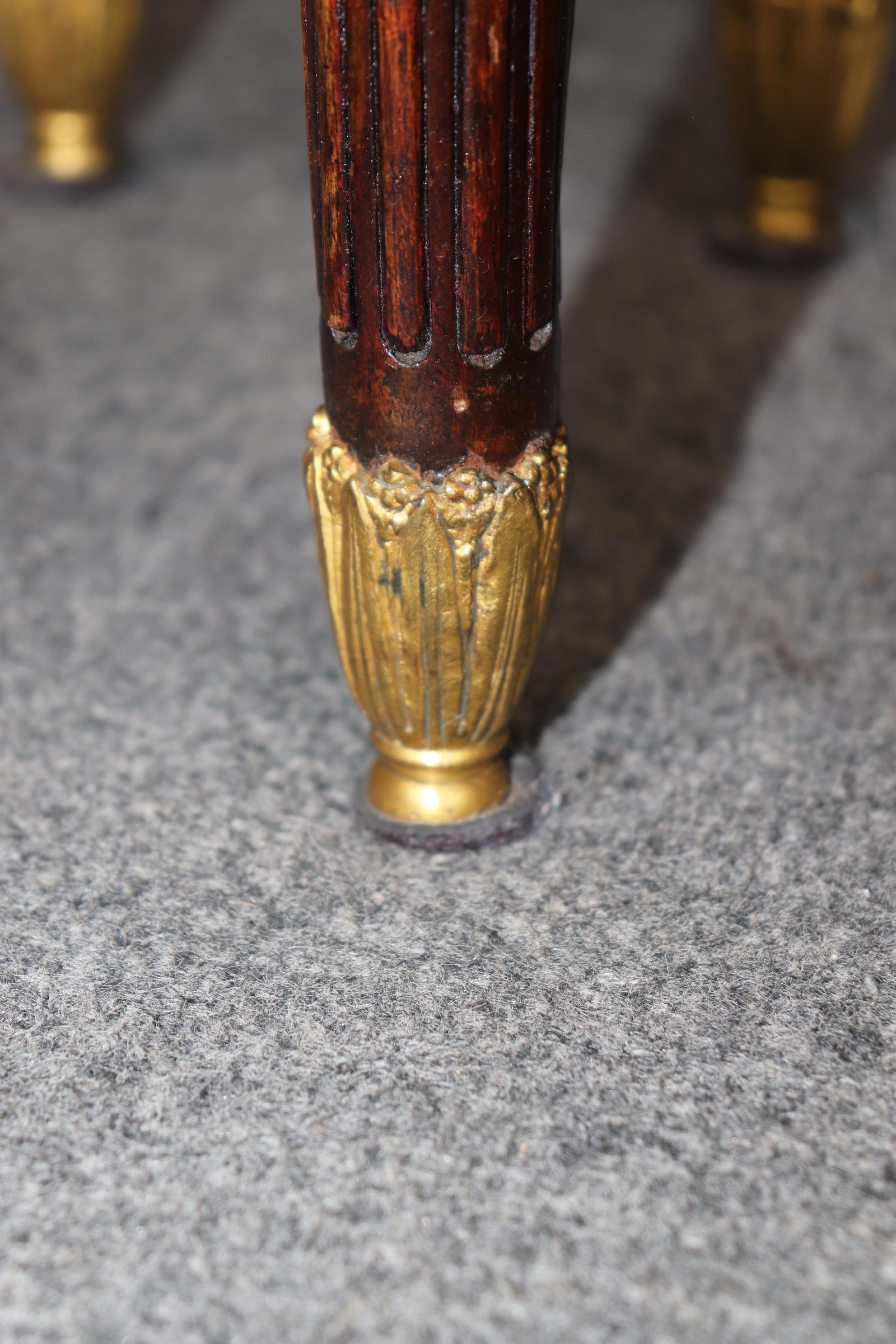 Espléndida Mesa de Juego de Caoba Montada en Bronce Francés Luis XVI Siglo XIX en venta 12