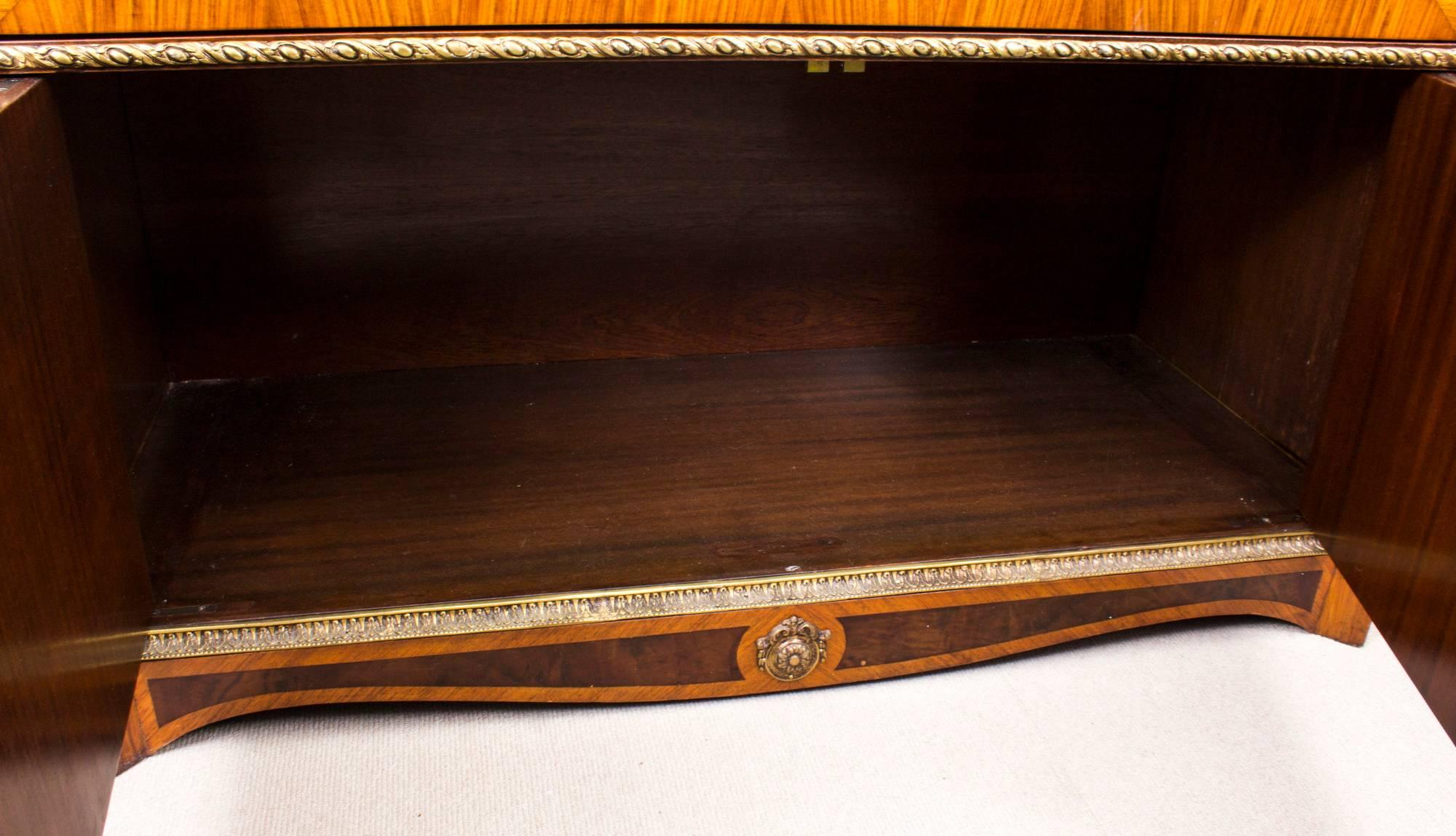 Superb Burr Walnut and Kingwood Cocktail Cabinet, Mid-20th Century 5