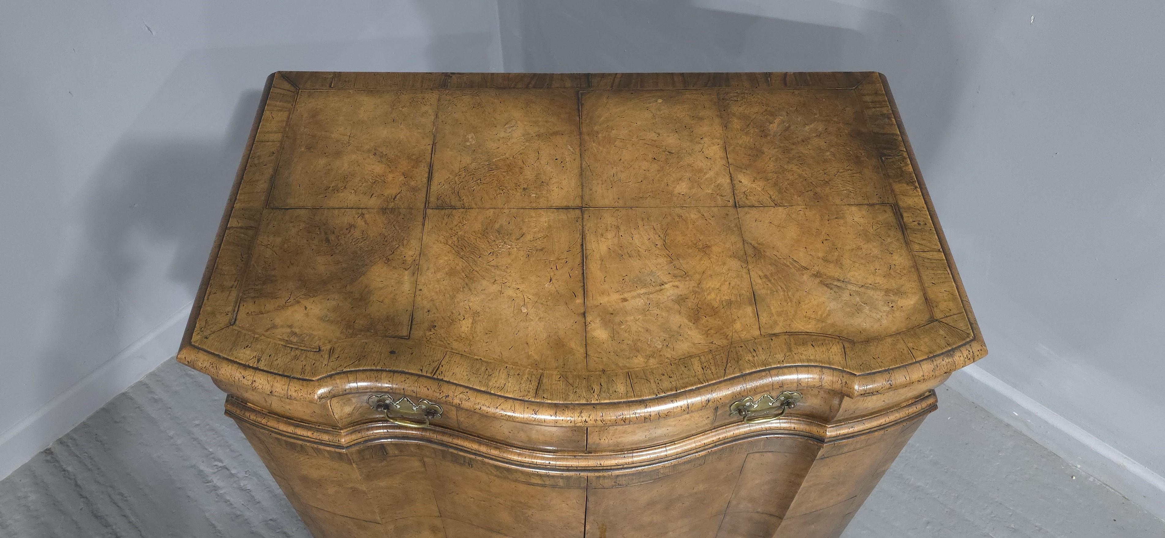 Superb Burr Walnut Commode Side Cabinet For Sale 7
