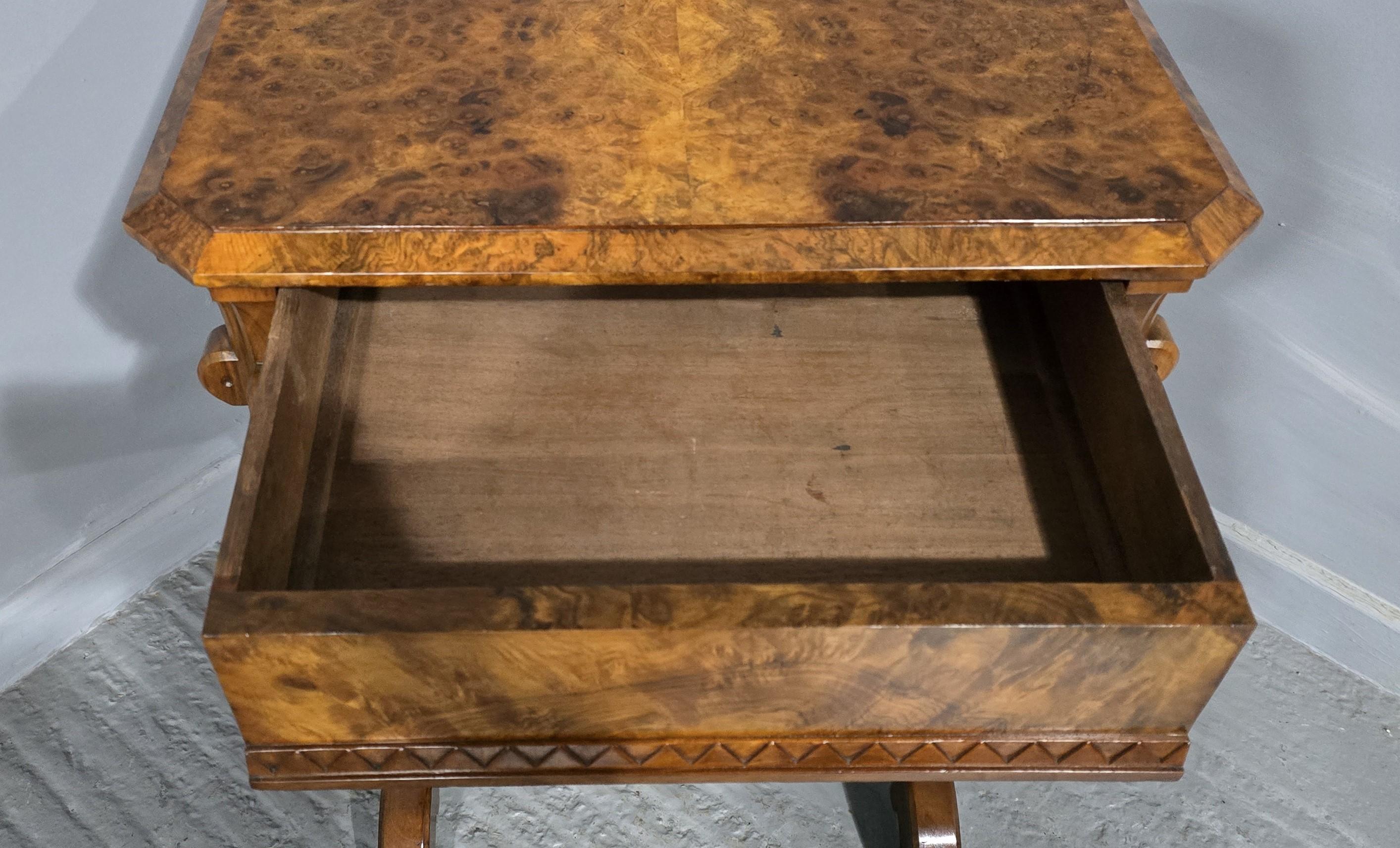 Superb Burr Walnut Console Hall Table For Sale 1