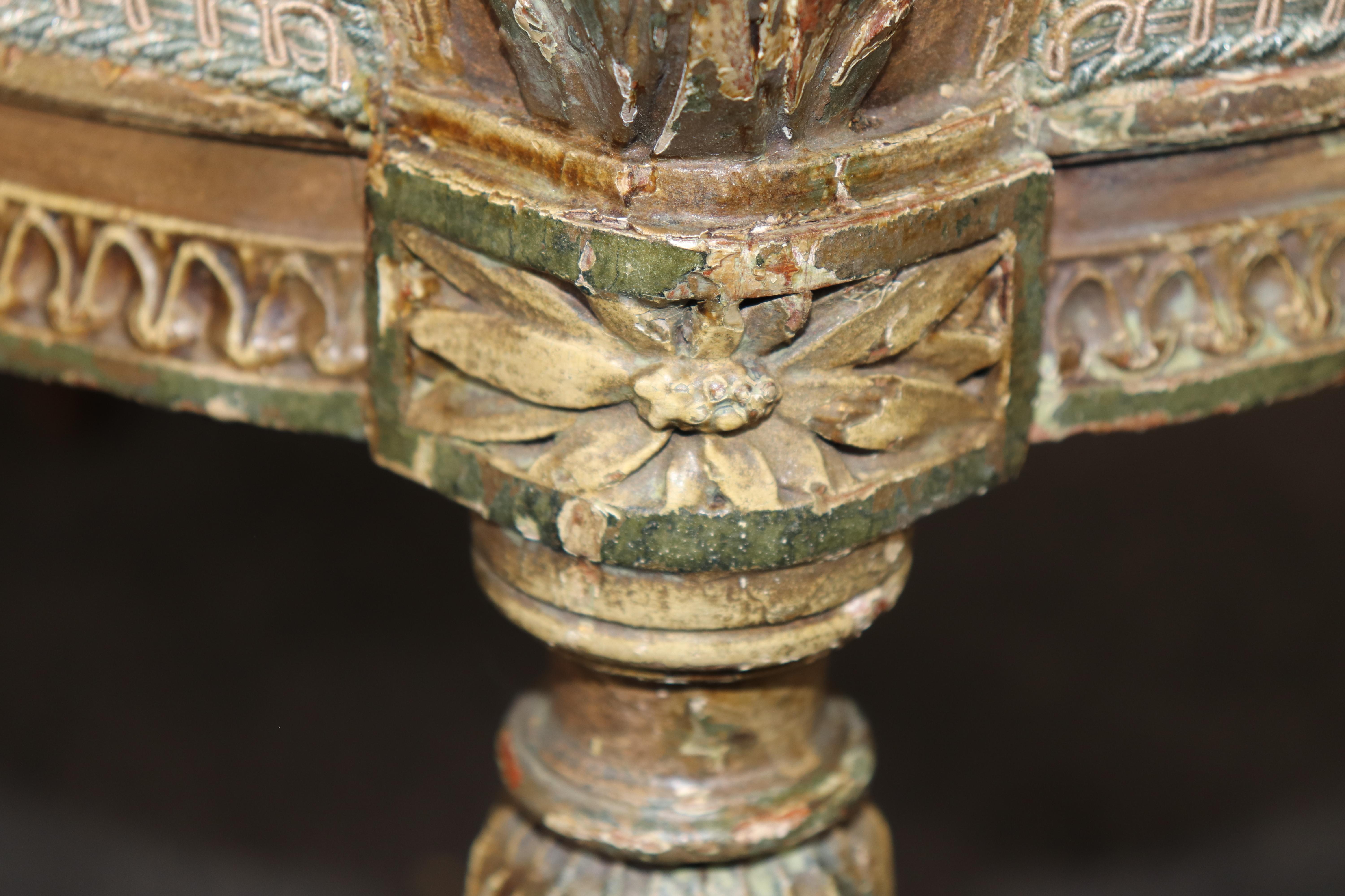 Superb Carved French Louis XVI Style Paint Decorated  Window Bench For Sale 5