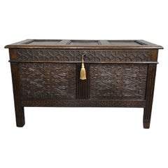 Superbo forziere in Oak di Charles II