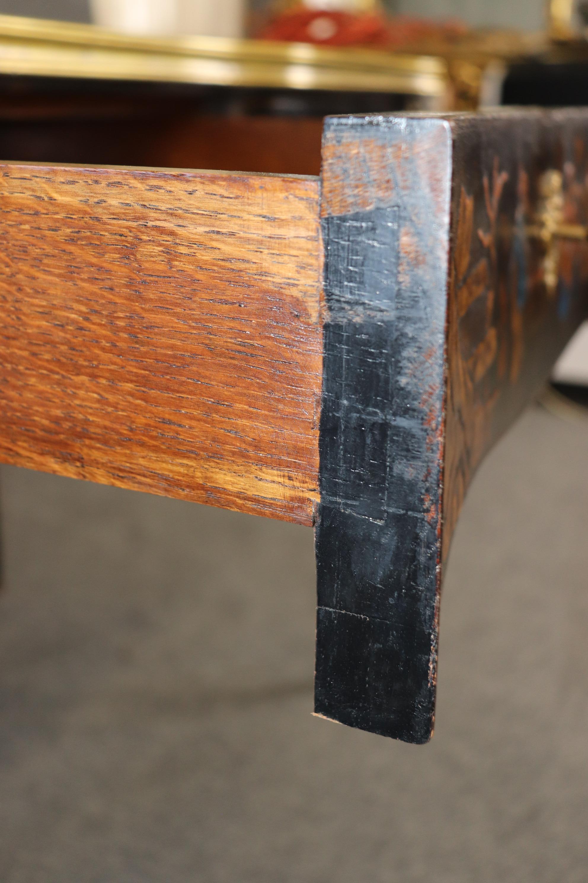 Superba pittura Chinoiserie decorata francese Luigi XV con piano a specchio Bureau Plat Desk in vendita 9