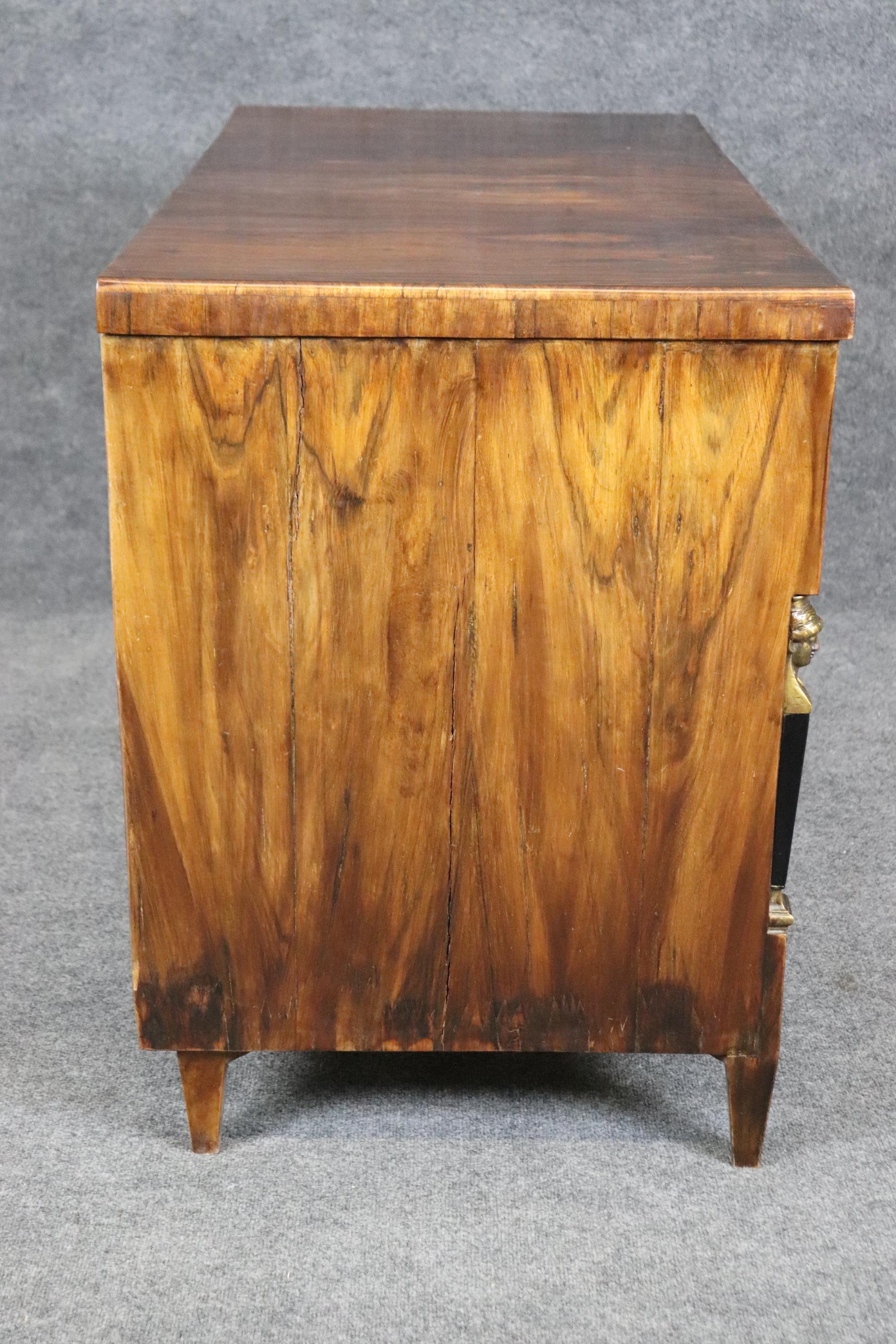 Superb Circassian Walnut Bronze French Empire 1780s Era Commode Dresser  For Sale 1