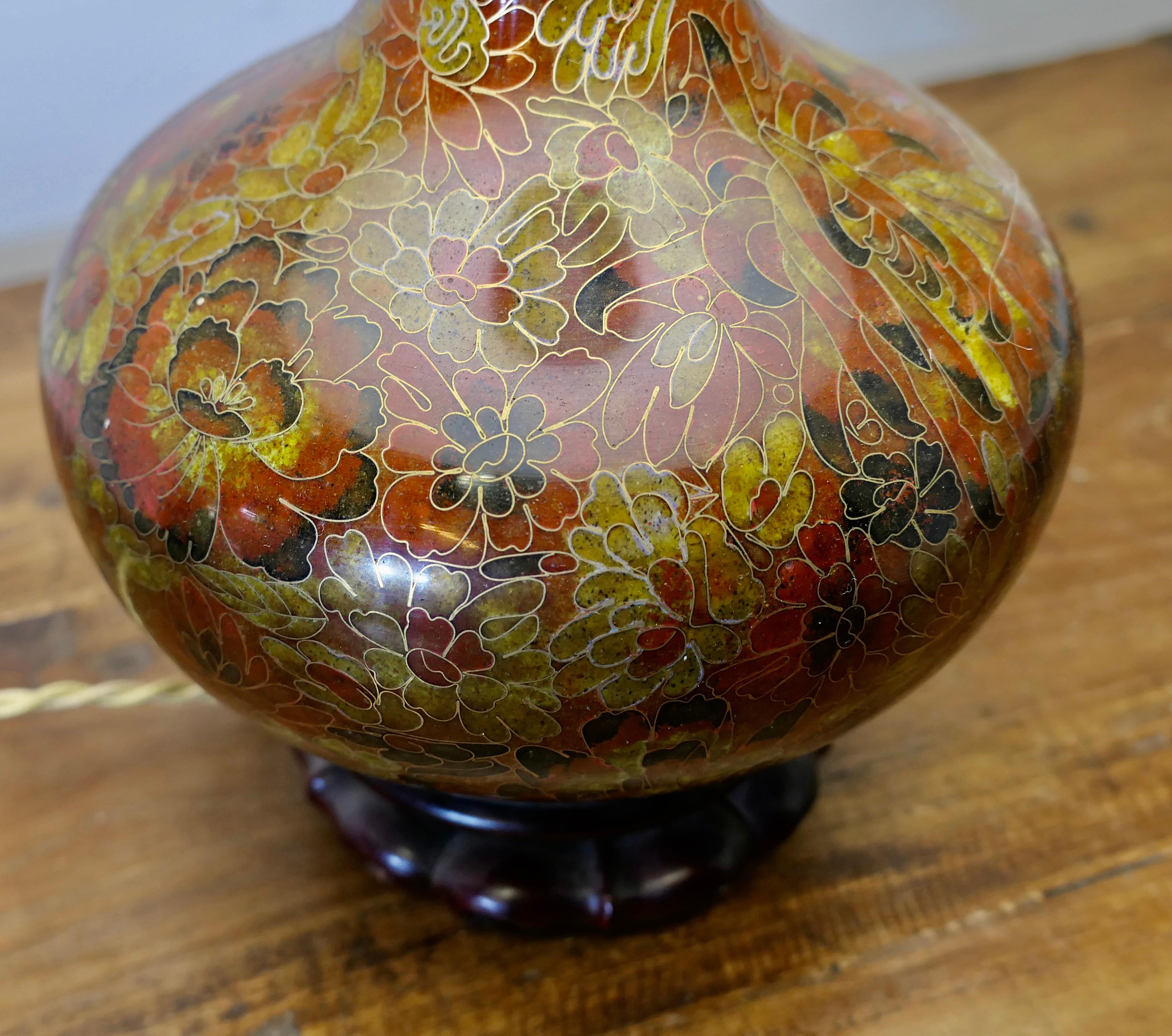 Superb Cloisonné Baluster Urn Table Lamp In Good Condition For Sale In Godshill, Isle of Wight
