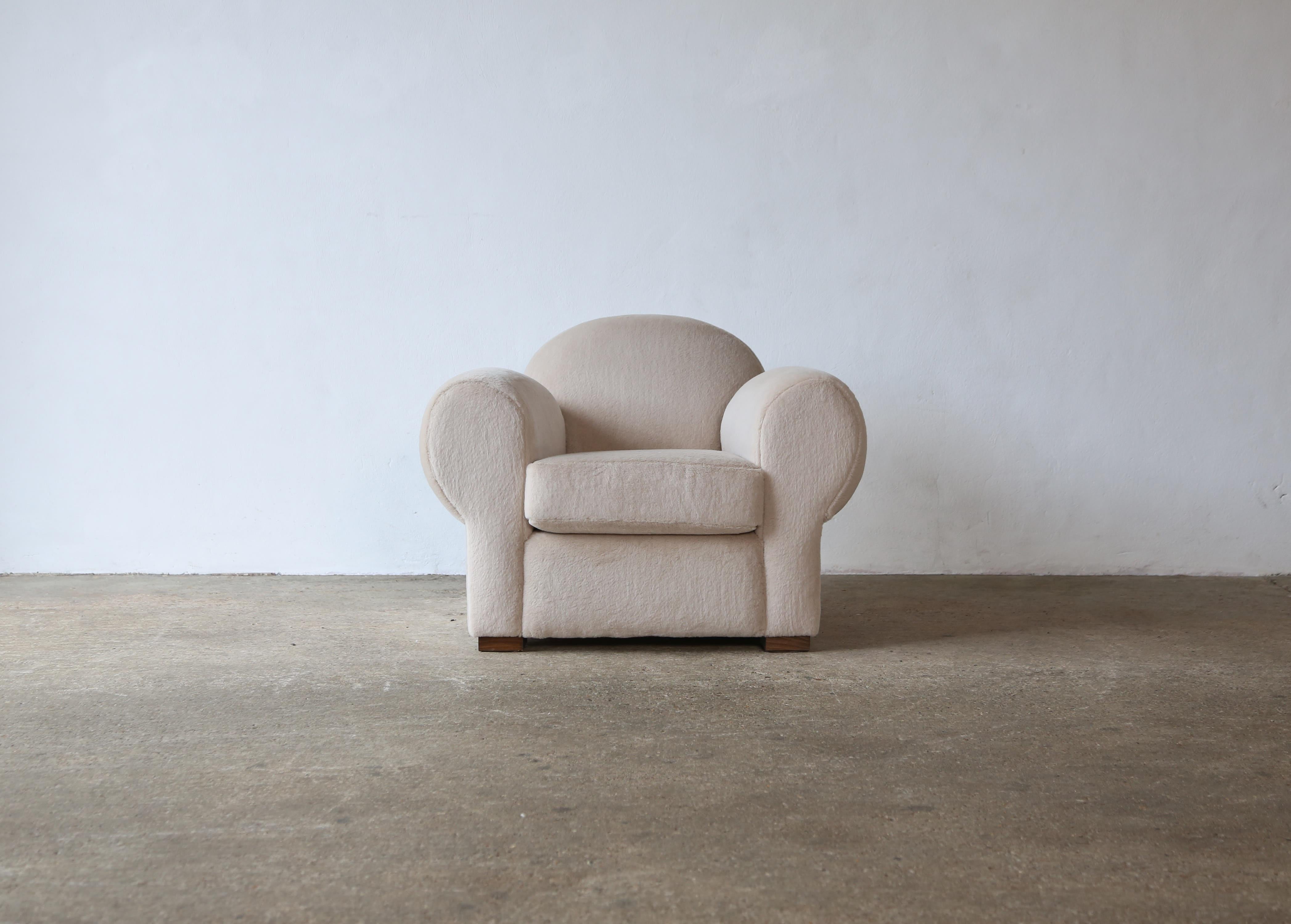 Art Déco Superba sedia Club, imbottita in pura alpaca in vendita