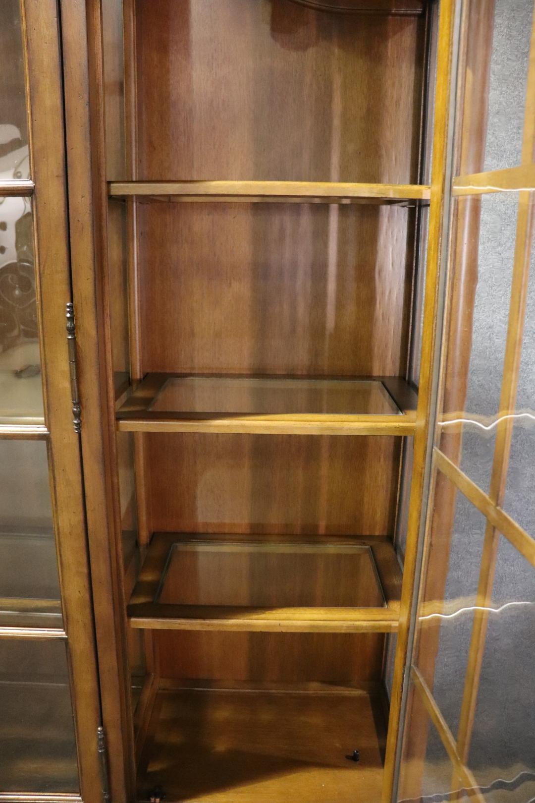 Superb Continental Style Hand-Made China Cabinet Vitrine Wavy Antique Glass In Good Condition In Swedesboro, NJ