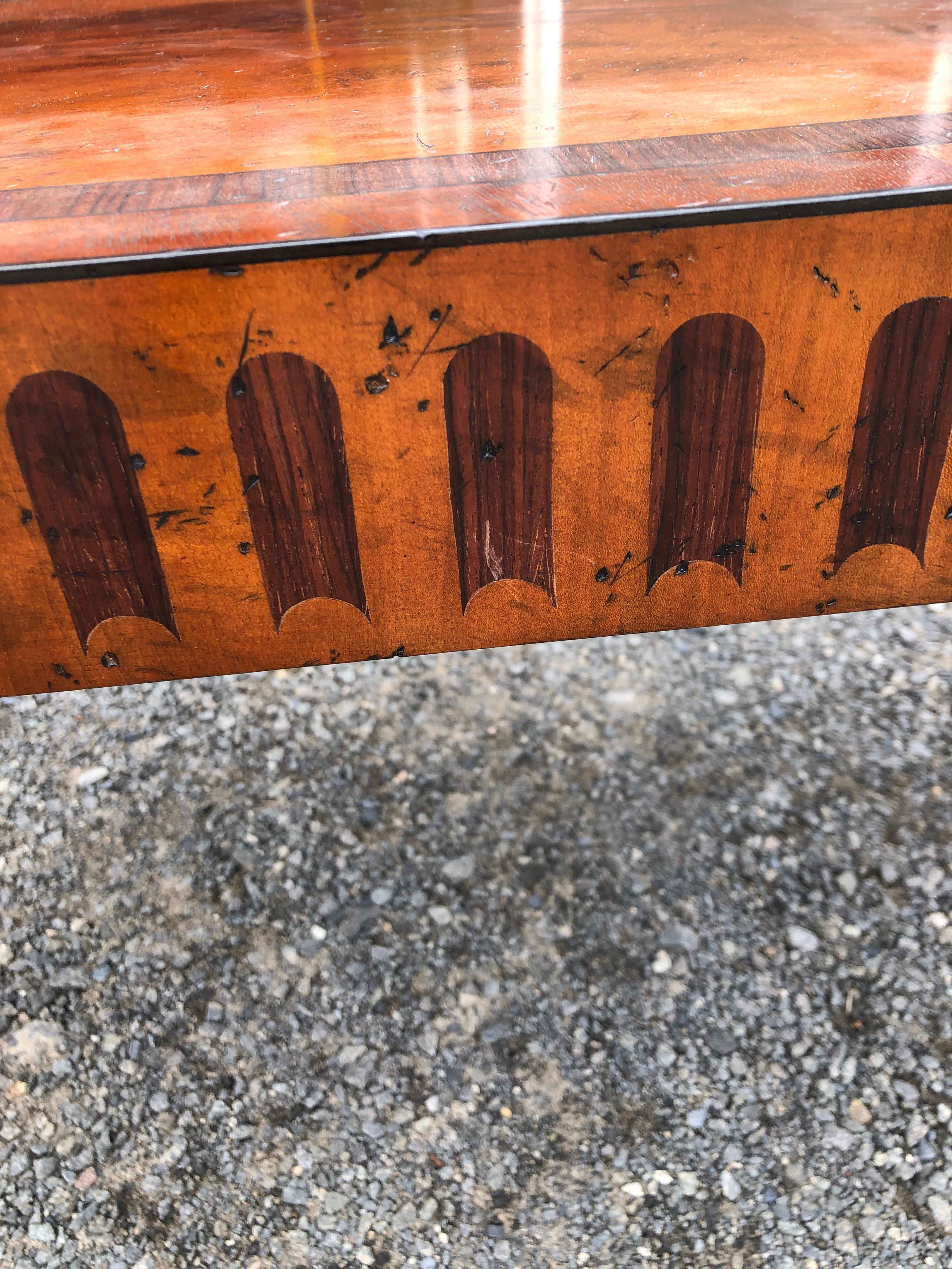 Superb Crotch Mahogany and Inlaid Rectangular Coffee Table 10