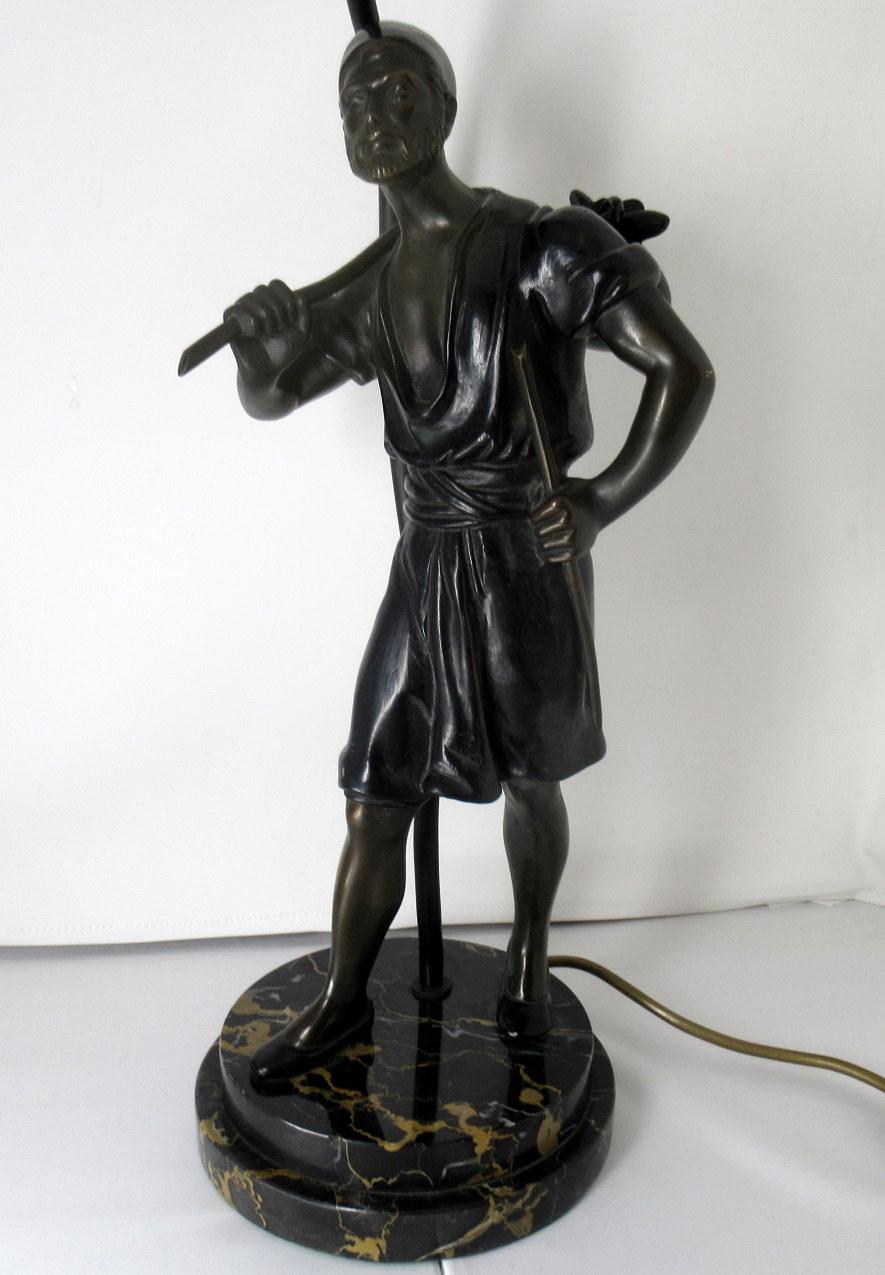 Antique Italian French Marble Bronze Robed Bearded Male Figure Table Lamp 19 Cen In Good Condition In Dublin, Ireland