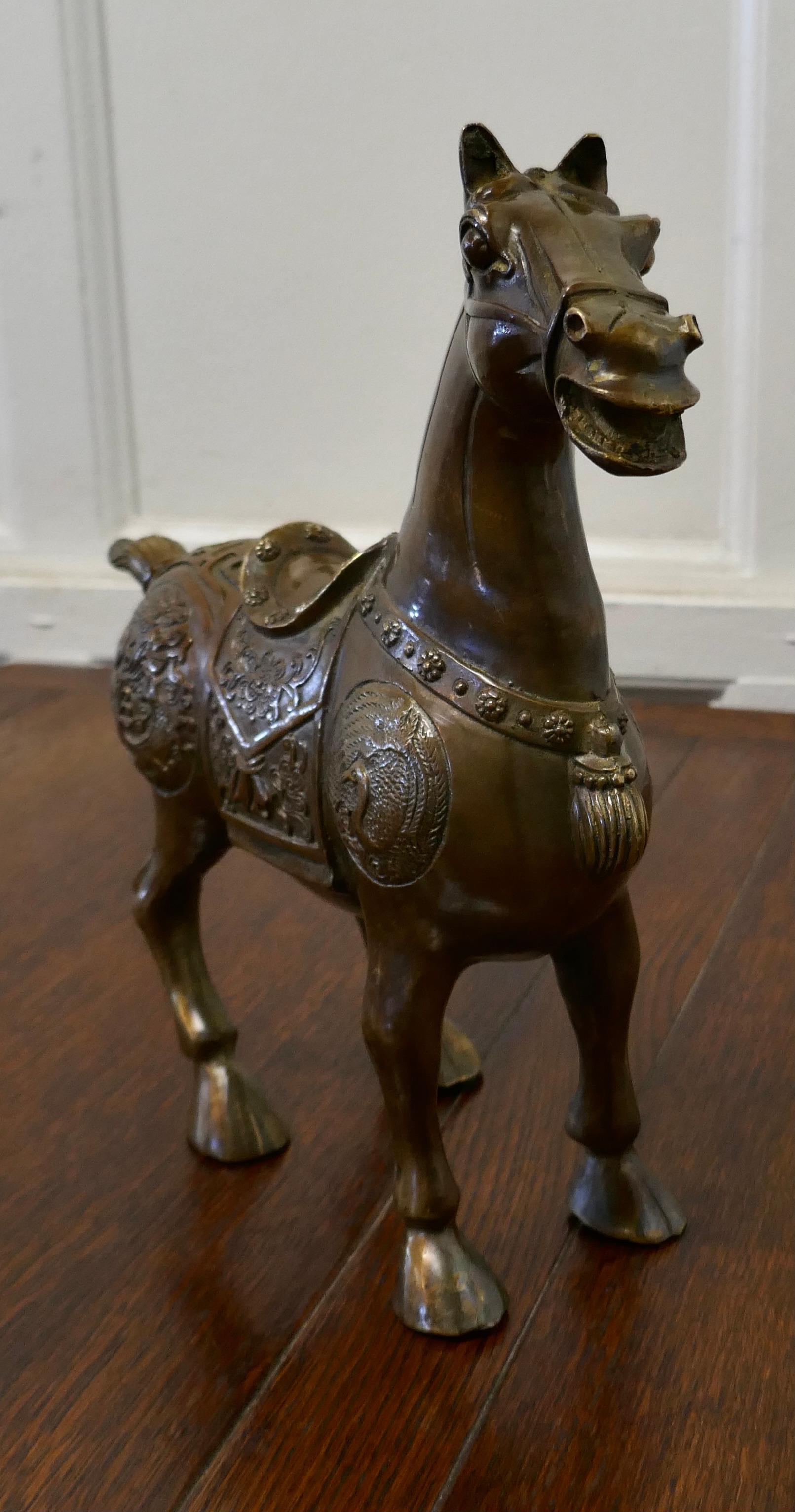 Superb Decorated Bronze Tang Horse In Good Condition For Sale In Chillerton, Isle of Wight