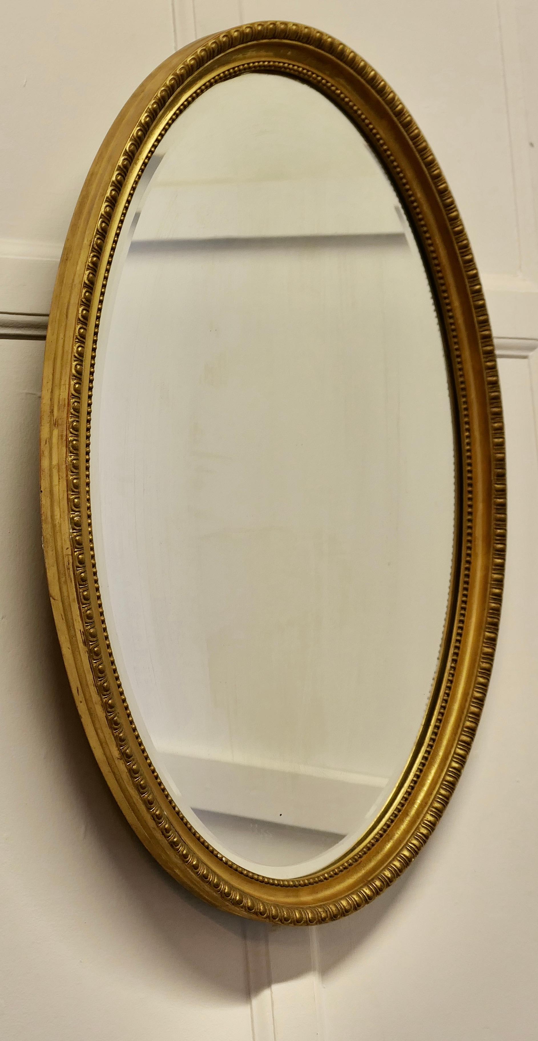 Magnífico Espejo de Pared Dorado Ovalado Decorativo Grande en Bueno estado para la venta en Godshill, Isle of Wight