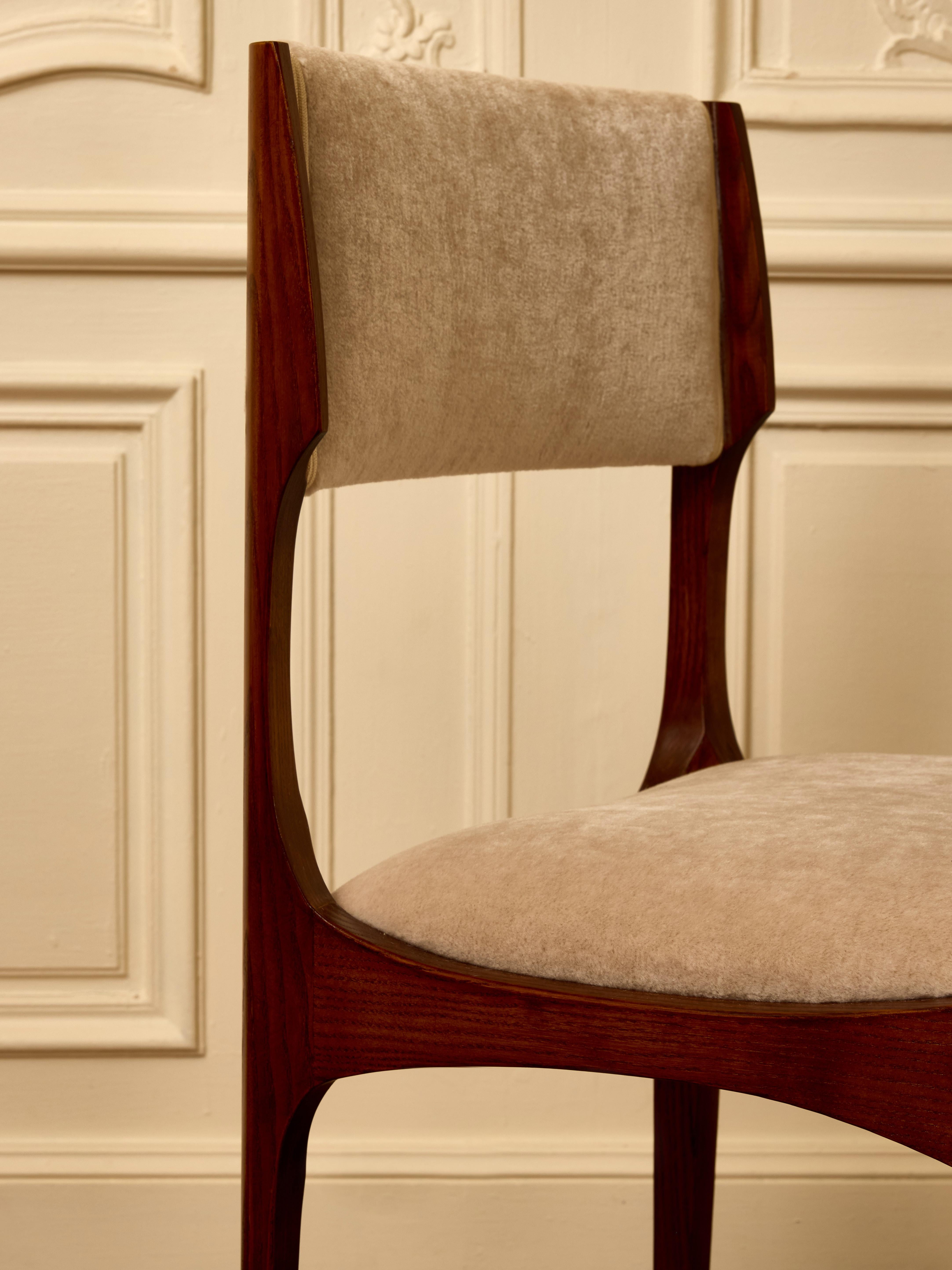 Contemporary Superb dining chair in Mohair velvet For Sale
