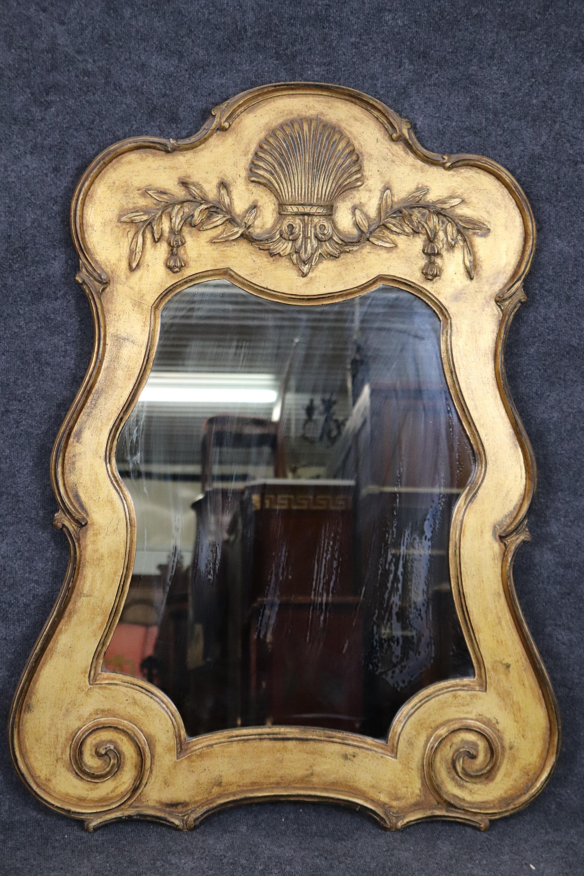 English Superb Distress Gilded Gold Leaf Georgian Carved Acanthus Leaf and Shell Mirror For Sale