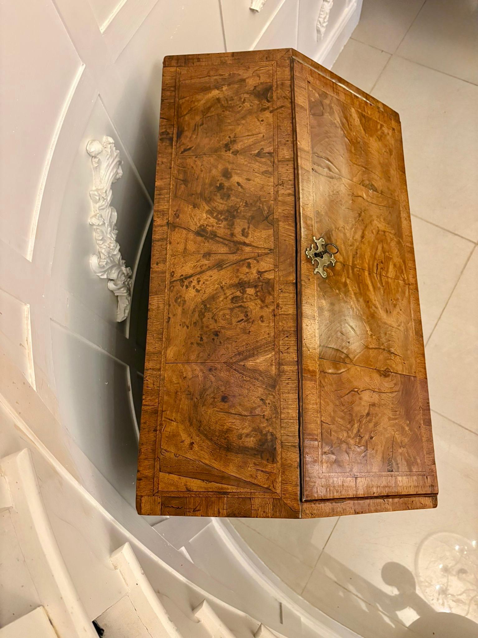 Superb Early 18th Century Quality Antique George I Walnut Bureau For Sale 8