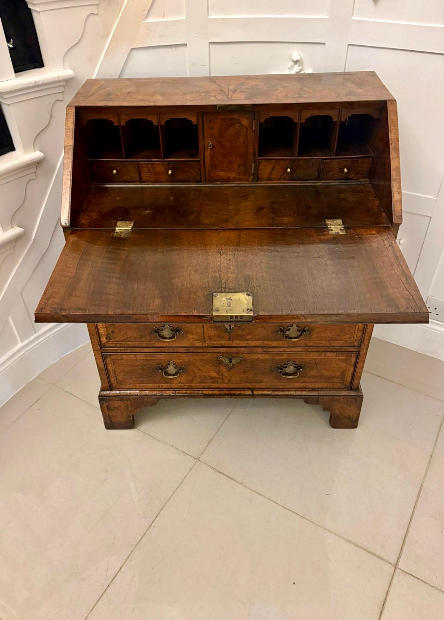 Superb Early 18th Century Quality Antique George I Walnut Bureau For Sale 9