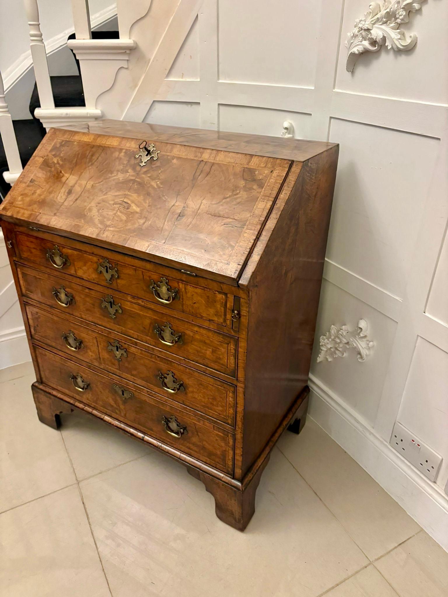 Superb Early 18th Century Quality Antique George I Walnut Bureau For Sale 11