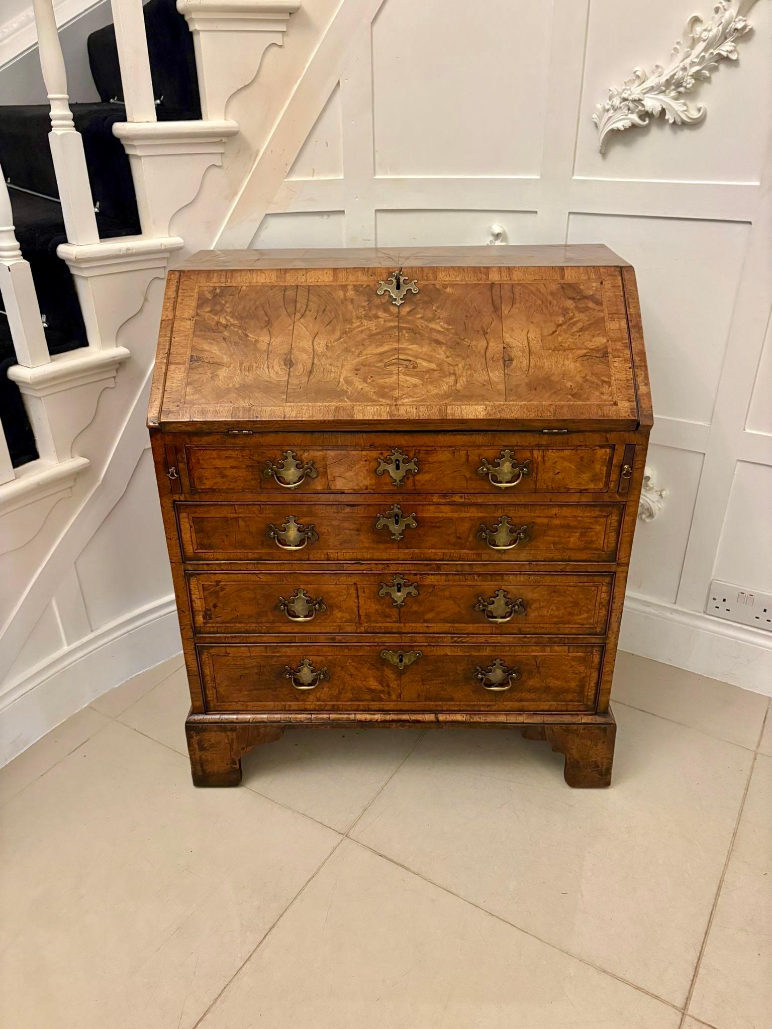 Superb Early 18th Century Quality Antique George I Walnut Bureau For Sale 13