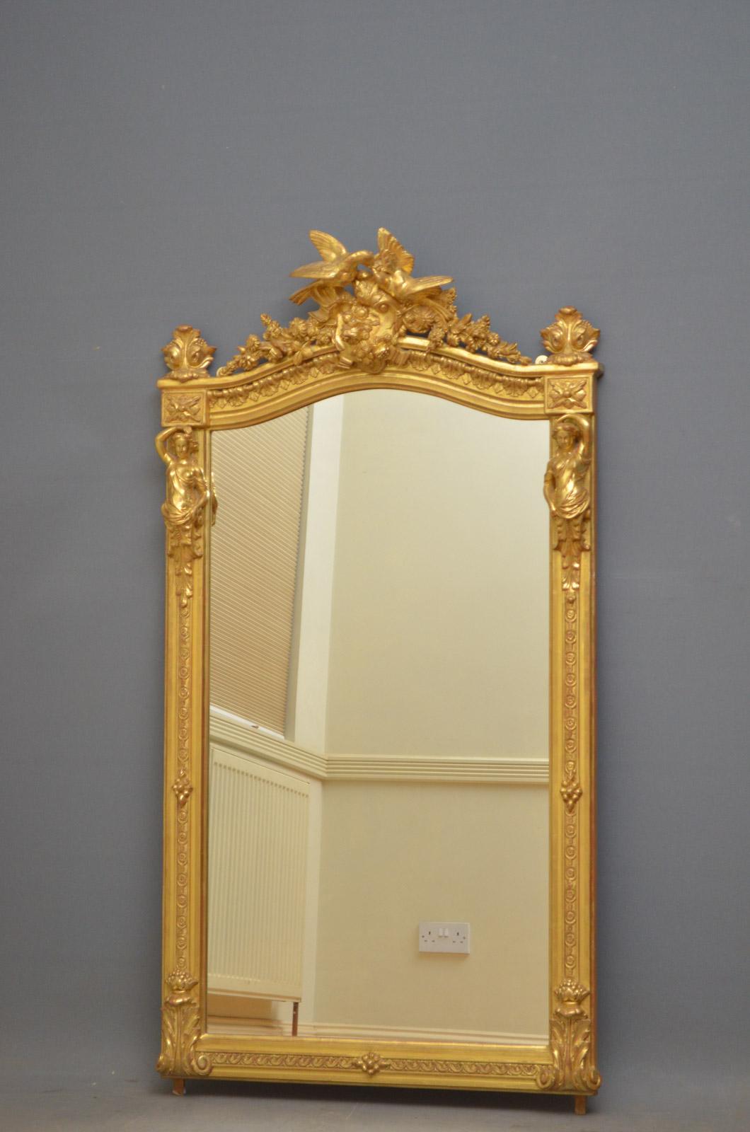 Sn4516 fine quality and very elegant early 19th century gilded wall mirror, having original mirror plate in finely decorated frame. This antique mirror retains its original gilt and is exceptional home ready condition, circa 1830.
Measures: H 62