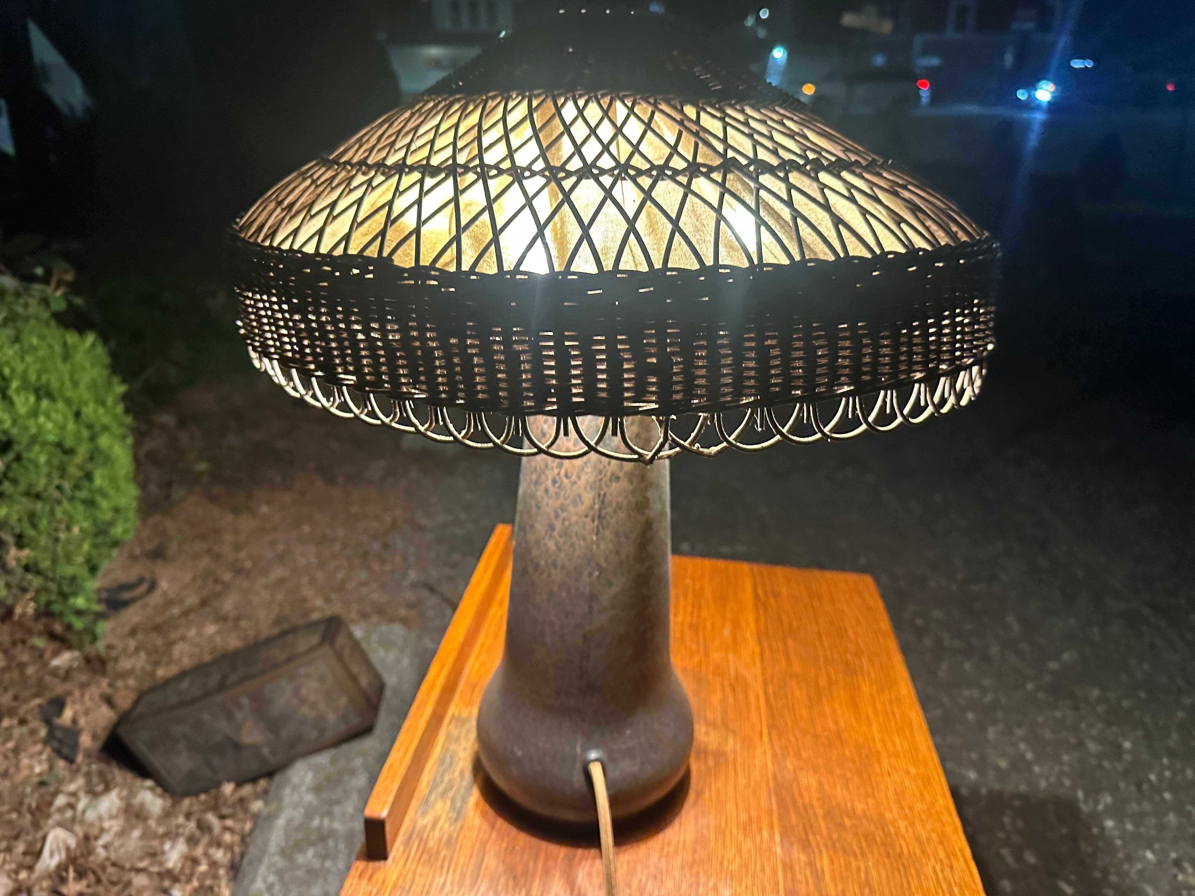 SUPERB Early Gustav Stickley Table Lamp c. Early 1900s - W7996 en venta 9