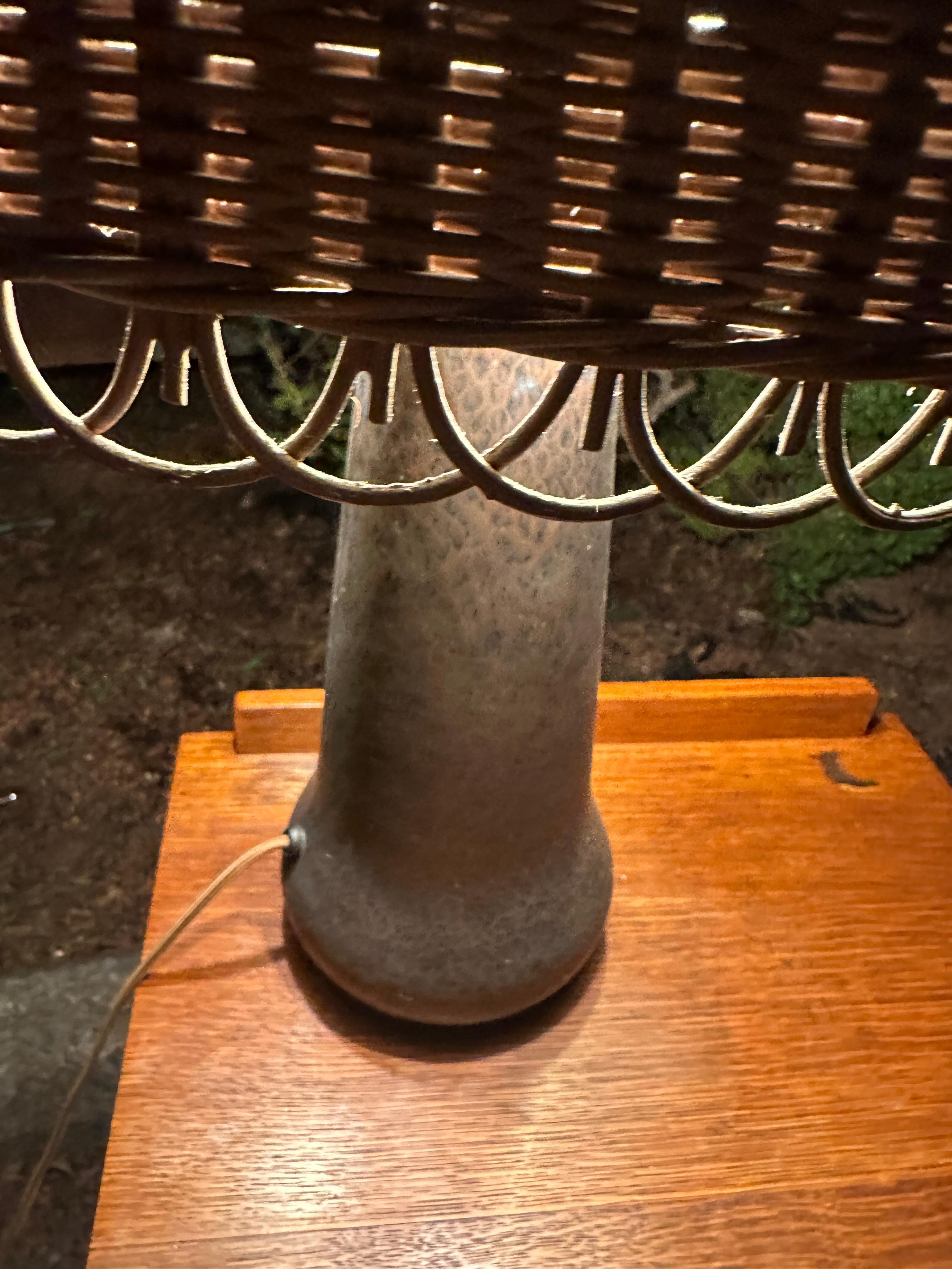 SUPERB Early Gustav Stickley Table Lamp c. Early 1900s - W7996 en venta 11