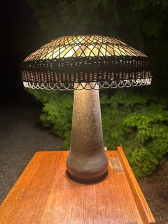 SUPERBE lampe de table Gustav Stickley c. Début des années 1900 -      W7996  EN VENTE MAINTENANT