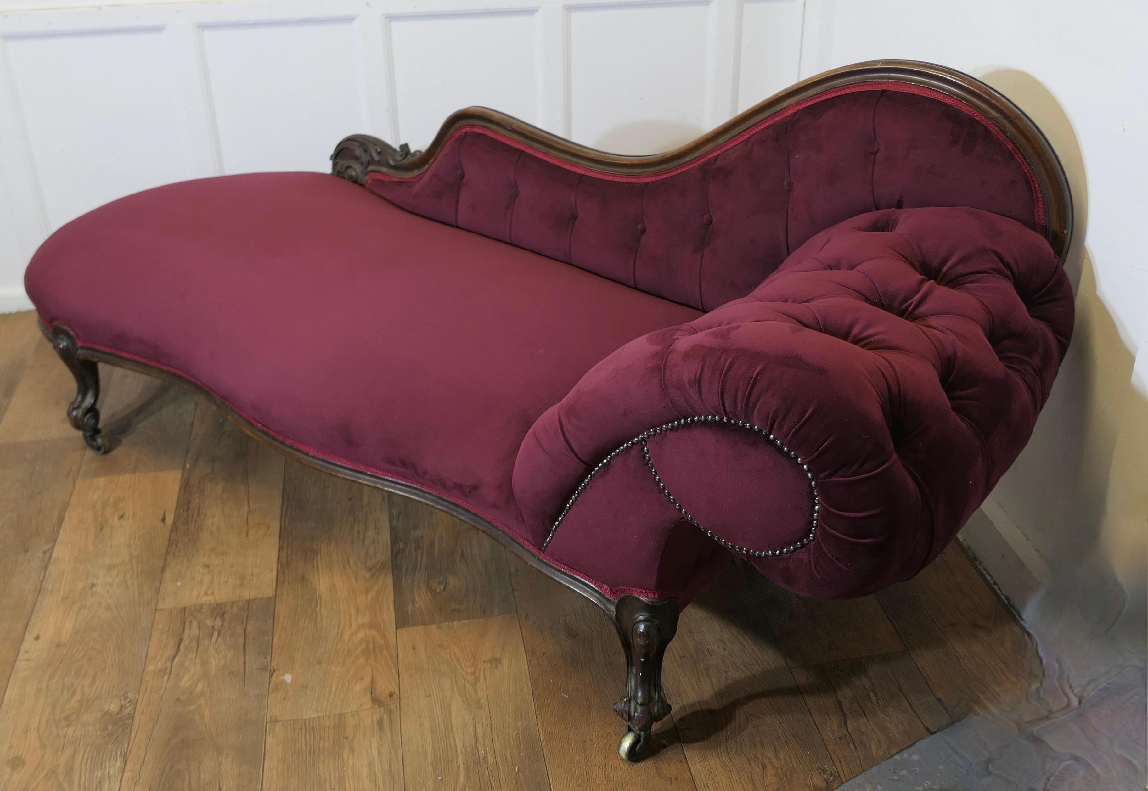 Superb Early Victorian Chaise Longue or Day Bed 1