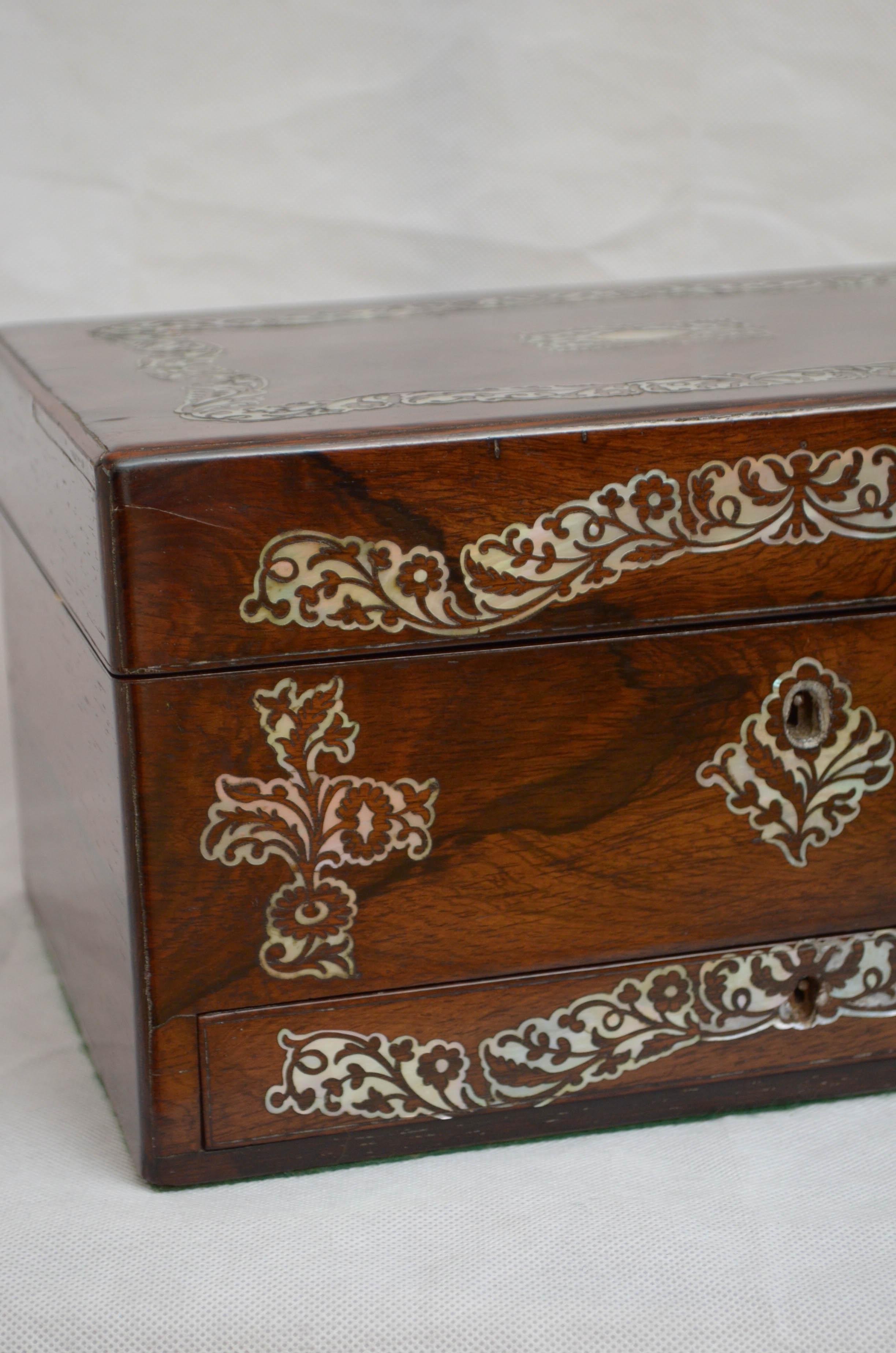 Superb Early Victorian Jewelry Box Vanity Box 4