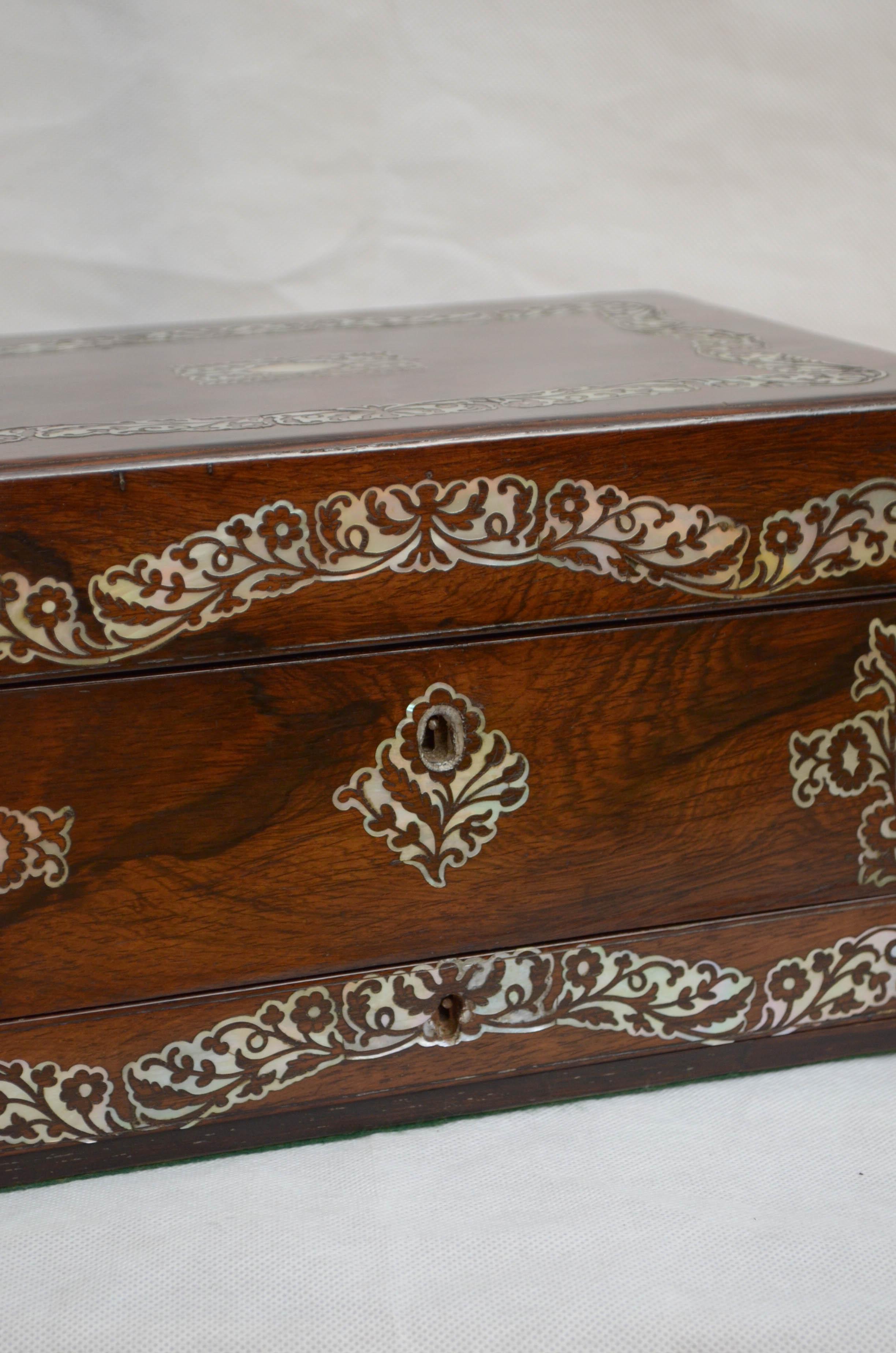 Superb Early Victorian Jewelry Box Vanity Box 5