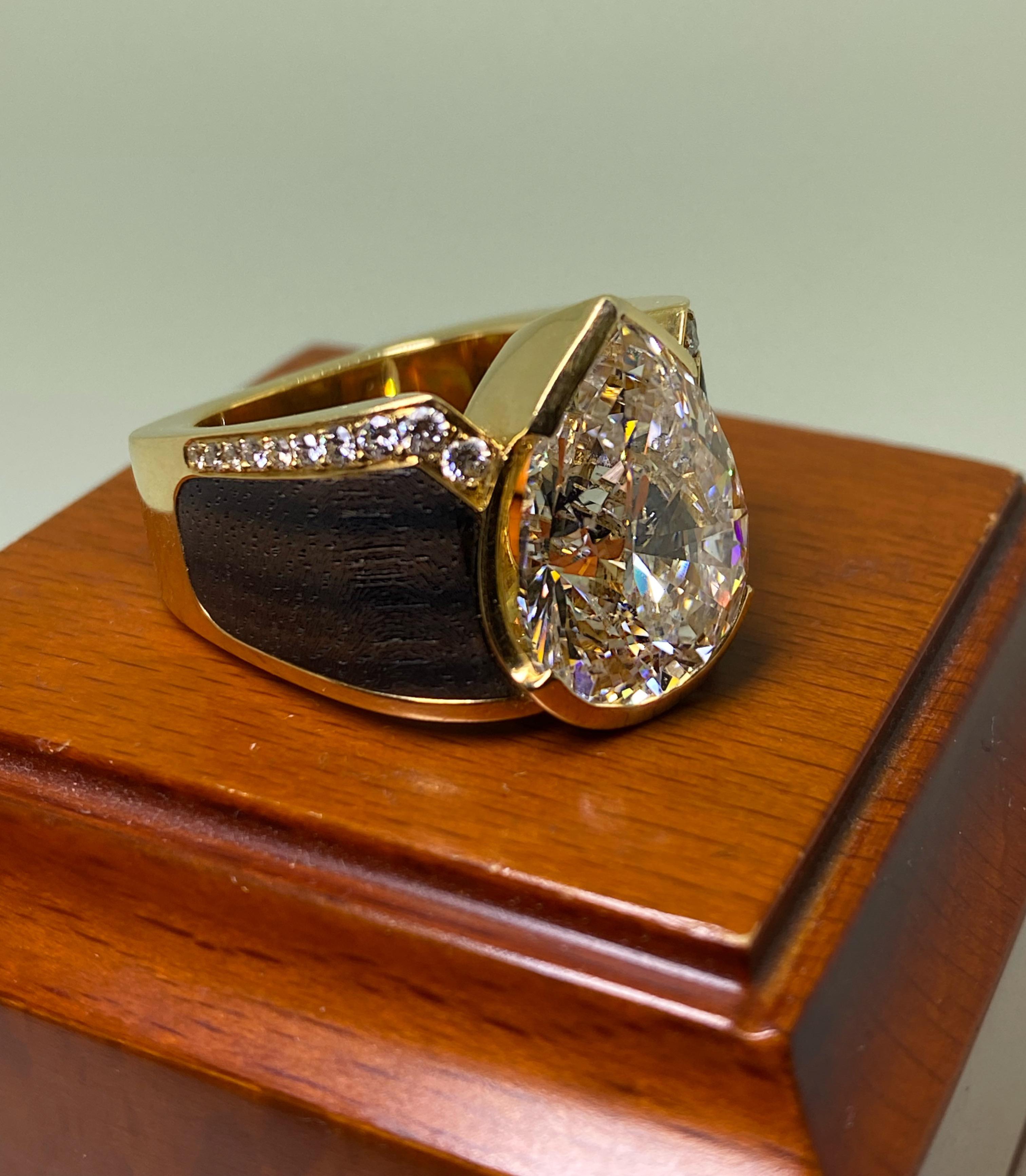 Natürlicher 12,00 Karat birnenförmiger Diamantring aus 18 Karat Gelbgold mit Schliff, 490 Karat Damen