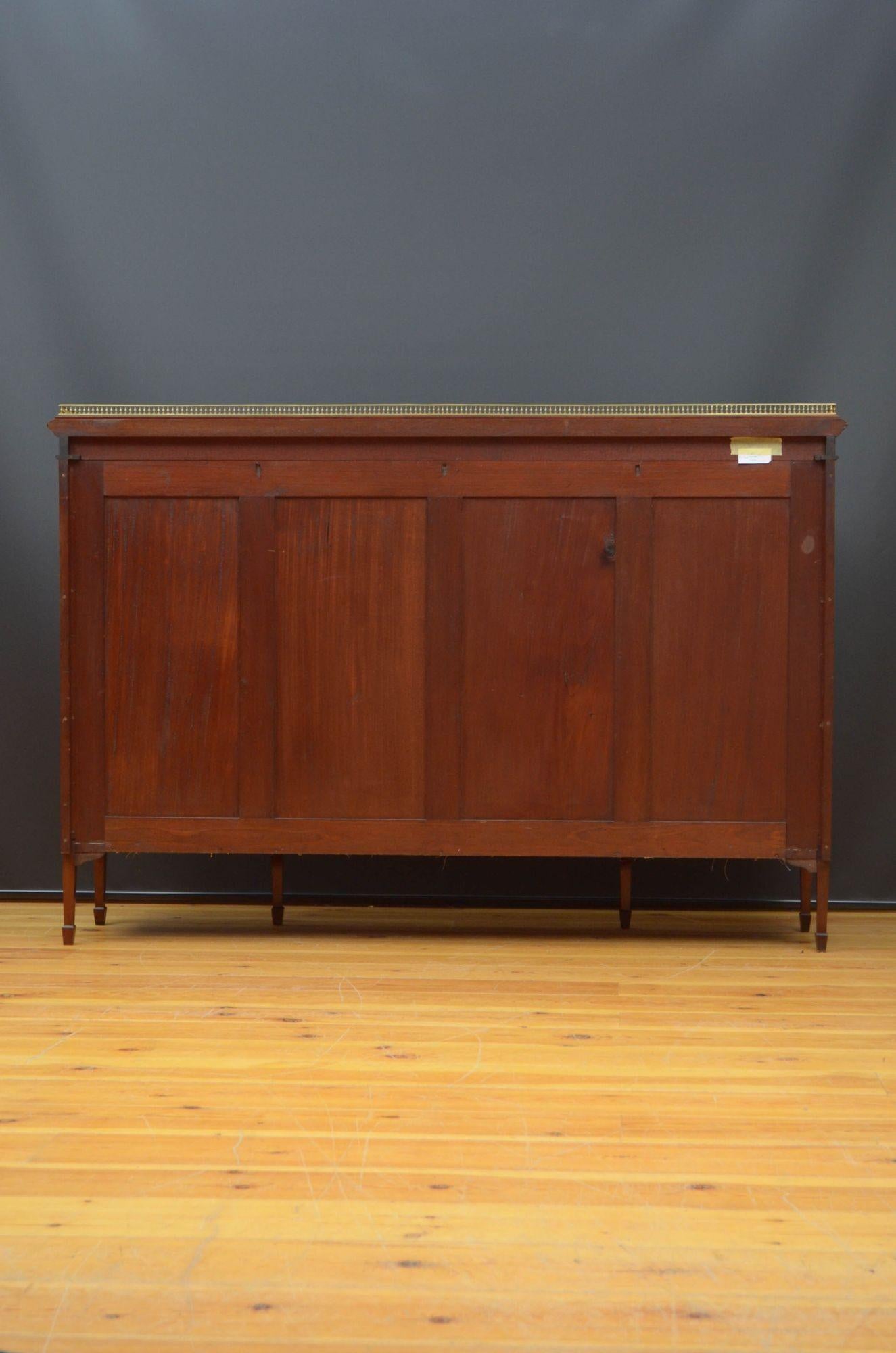 Superb Edwardian Mahogany and Inlaid Display Cabinet For Sale 14