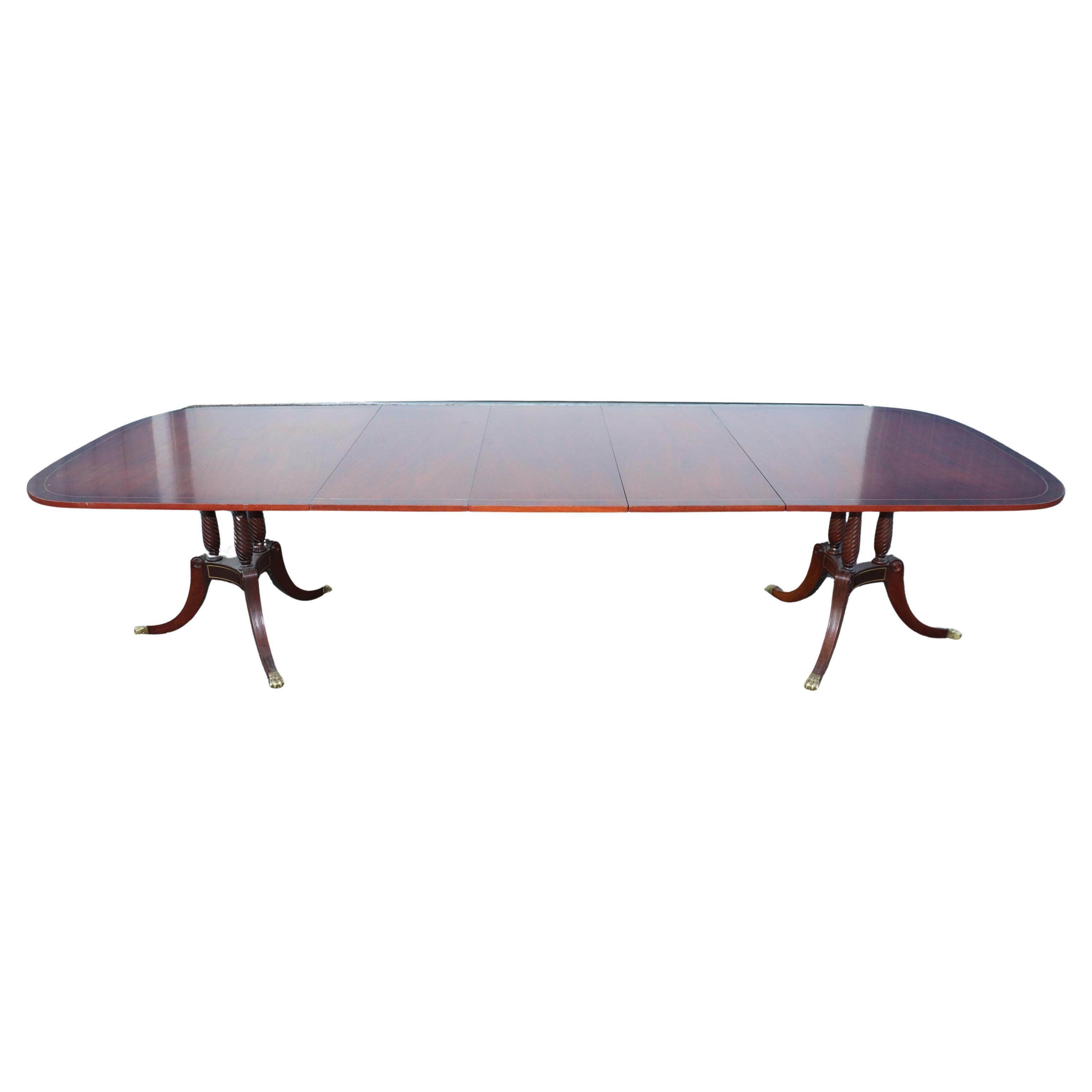Superb Figured Rosewood English Sheraton Style Dining Table with 3 Leaves