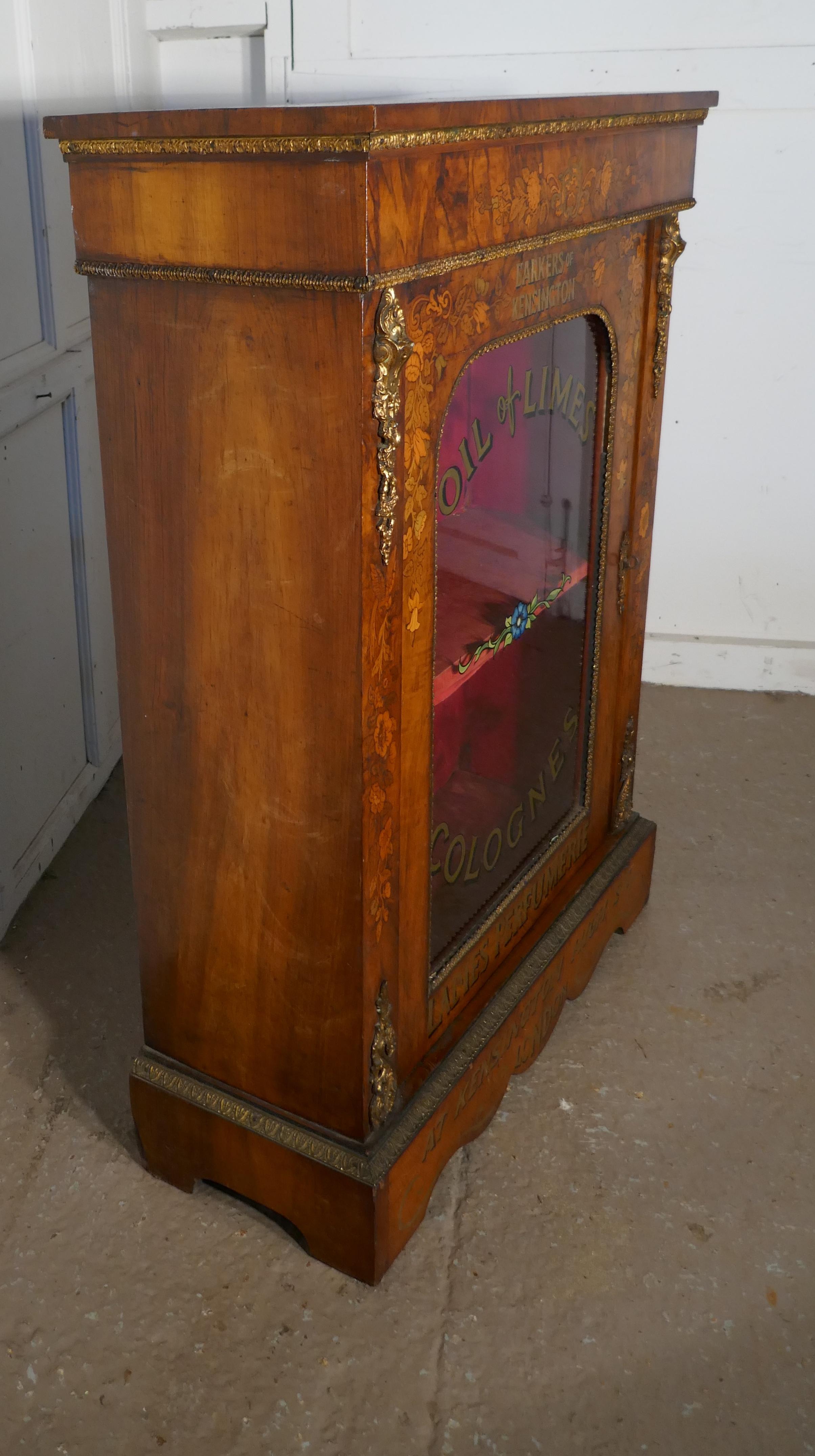 Superb Figured Walnut Perfume Cabinet from Barkers of Kensington In Good Condition In Chillerton, Isle of Wight
