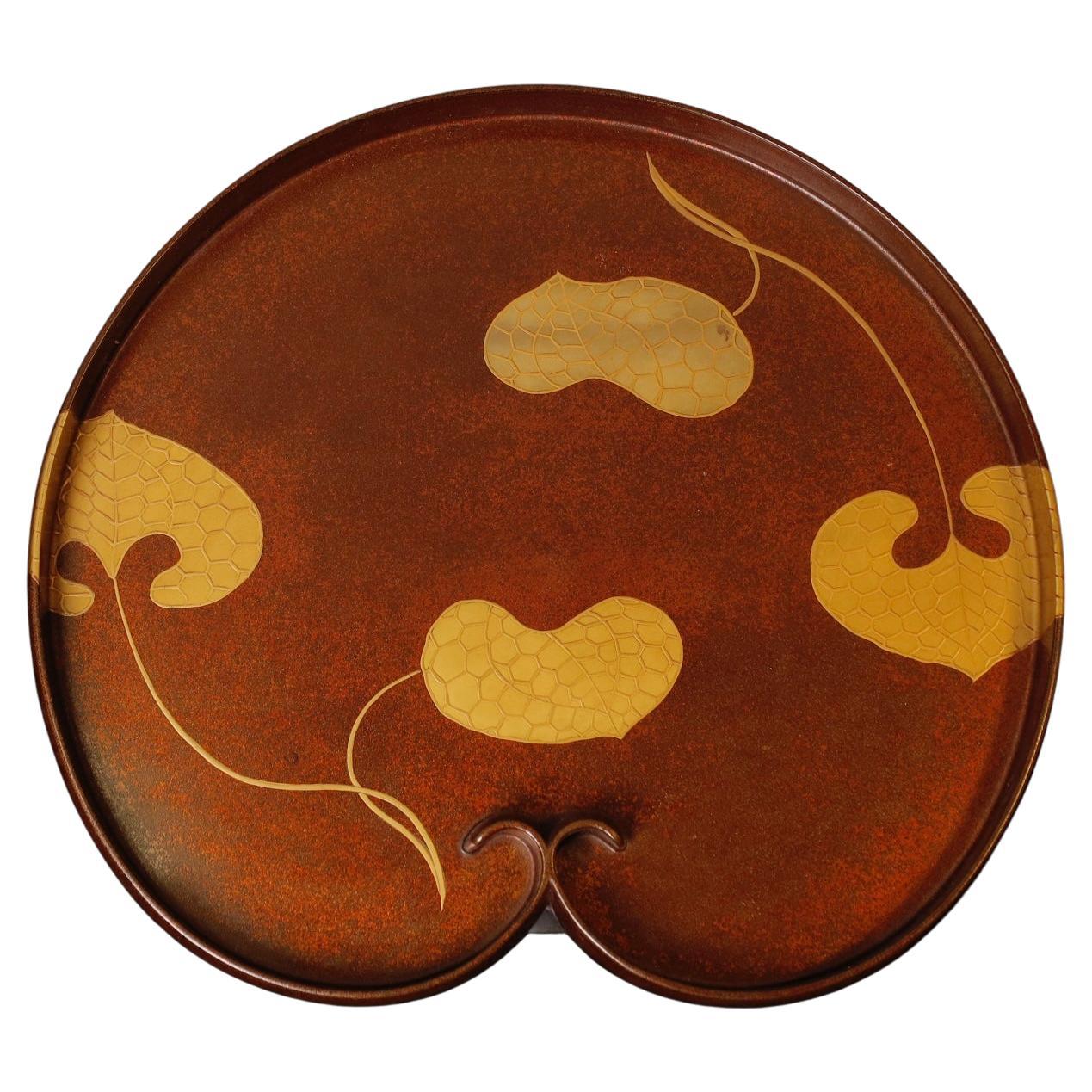 Superb Footed Lacquer Tray with Maki-e Decoration, Late Edo–Meiji Period For Sale