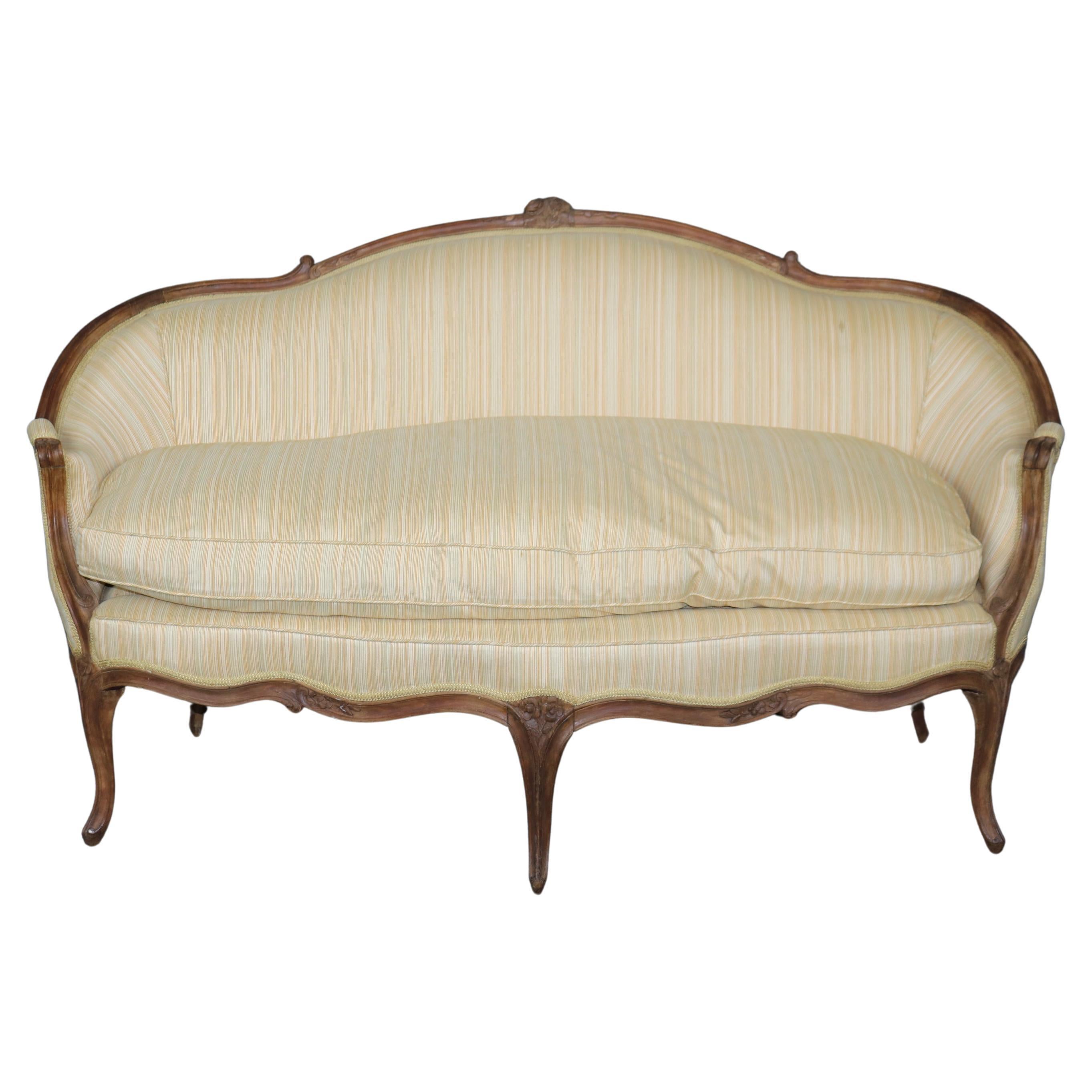 Superb French 1780s era Walnut Upholstered Louis XV Settee Canape For Sale