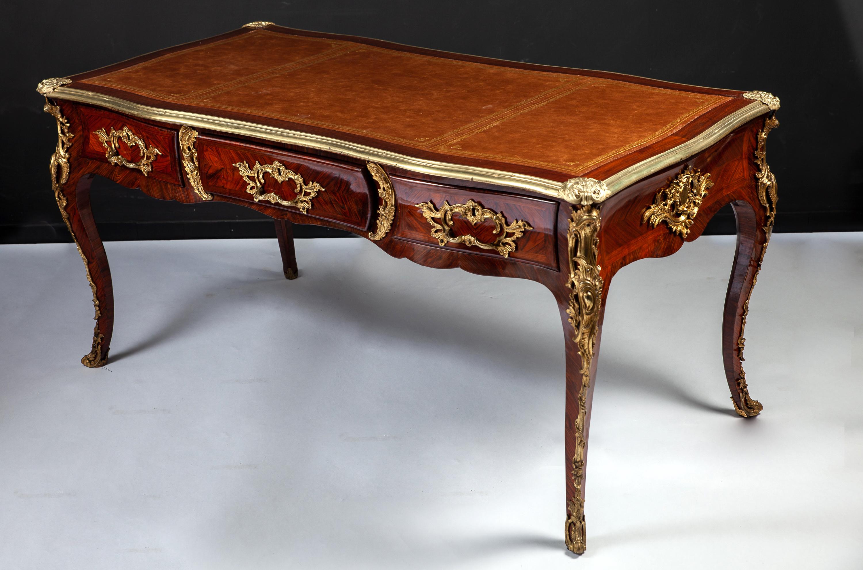 Superb French 18th Century Kingwood Gilt-Bronze Mounted Writing Desk, 1750 7