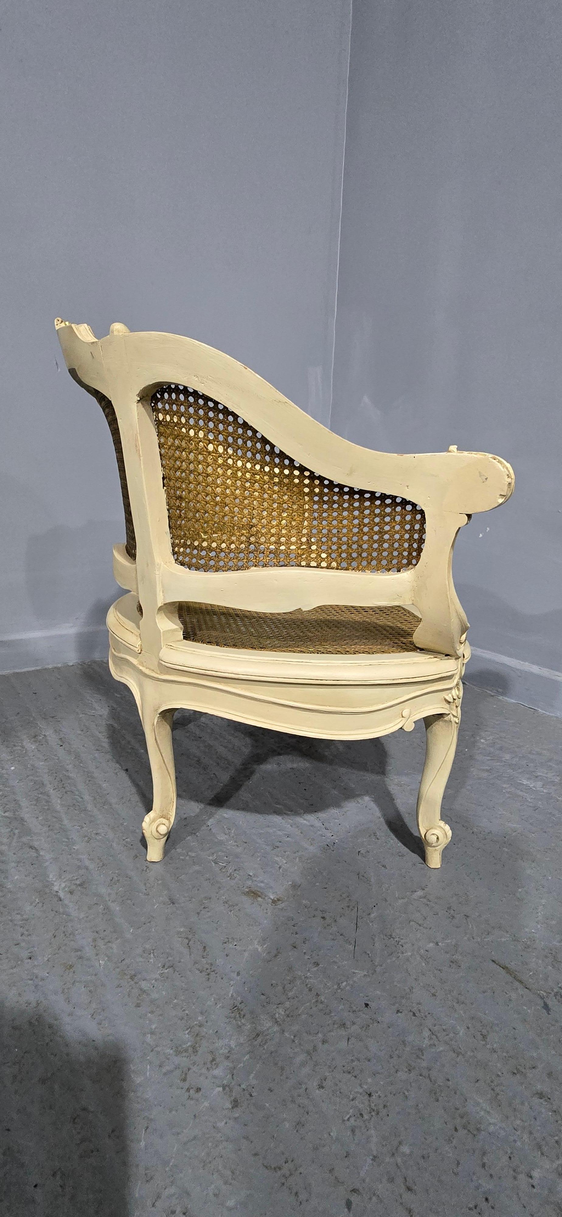 Prächtiger französischer Bergere Wannenstuhl (19. Jahrhundert) im Angebot