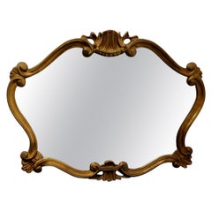 Splendido sovramantello francese dorato a forma di smerlo
