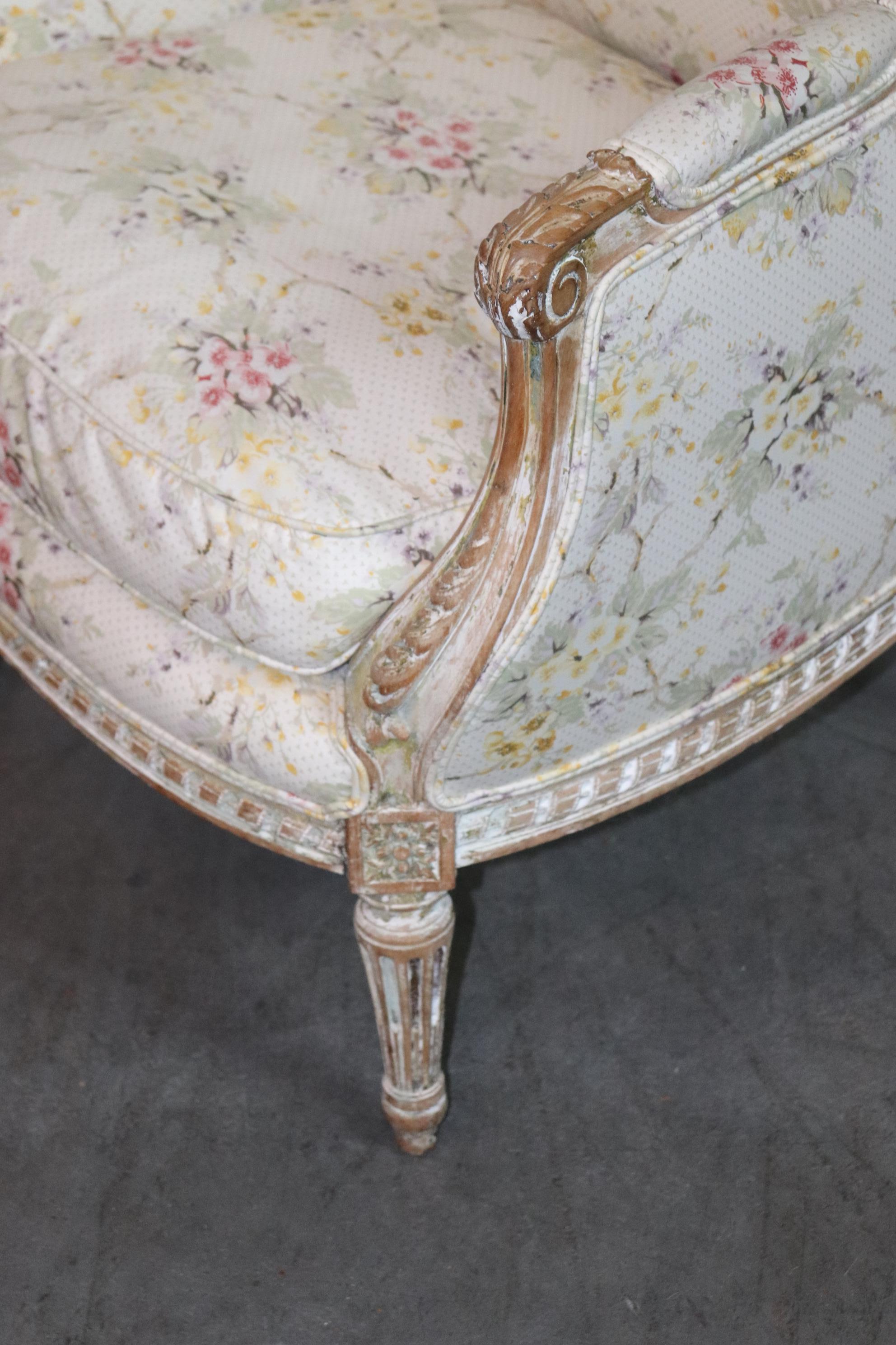 Superb French Painted Decorated Time-Worn Distressed Louis XV Bergere Chair 13