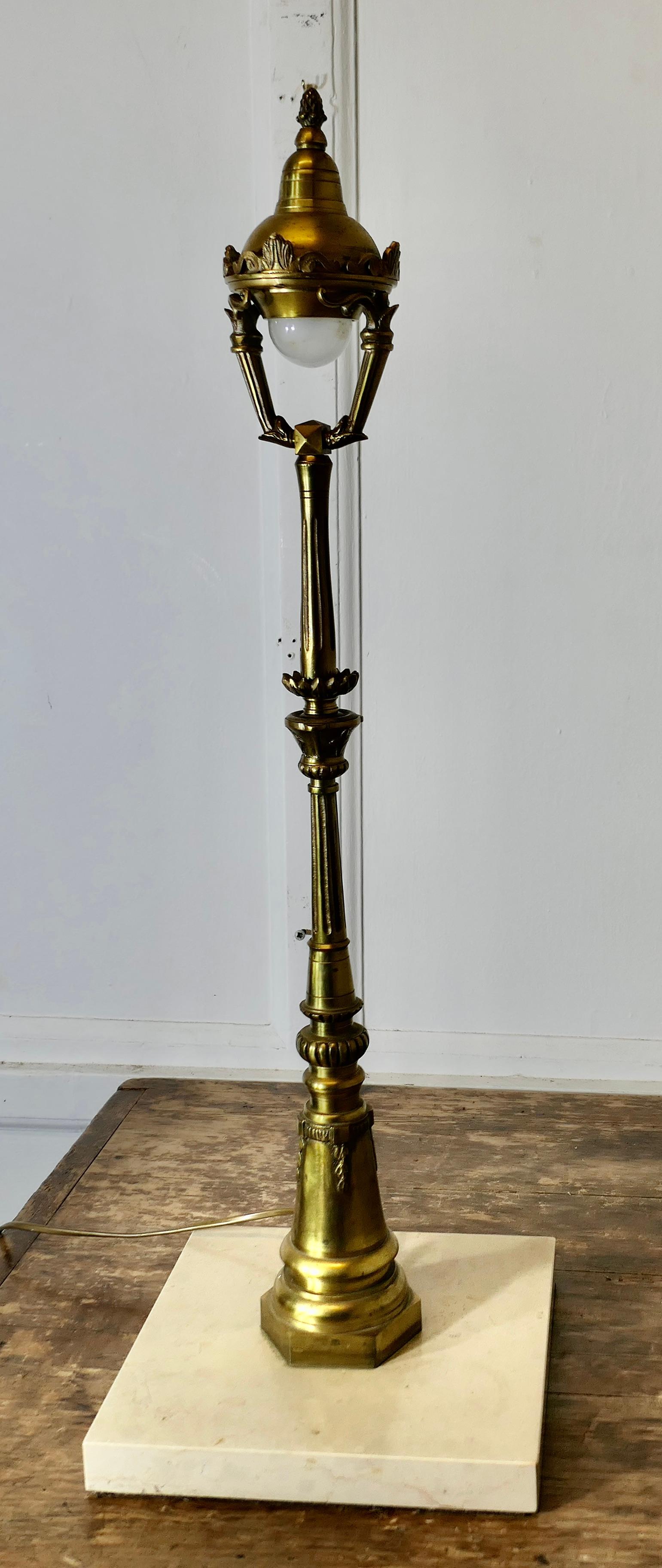 Superb French Table Lamp Modelled on a Paris Street Lamp For Sale 3