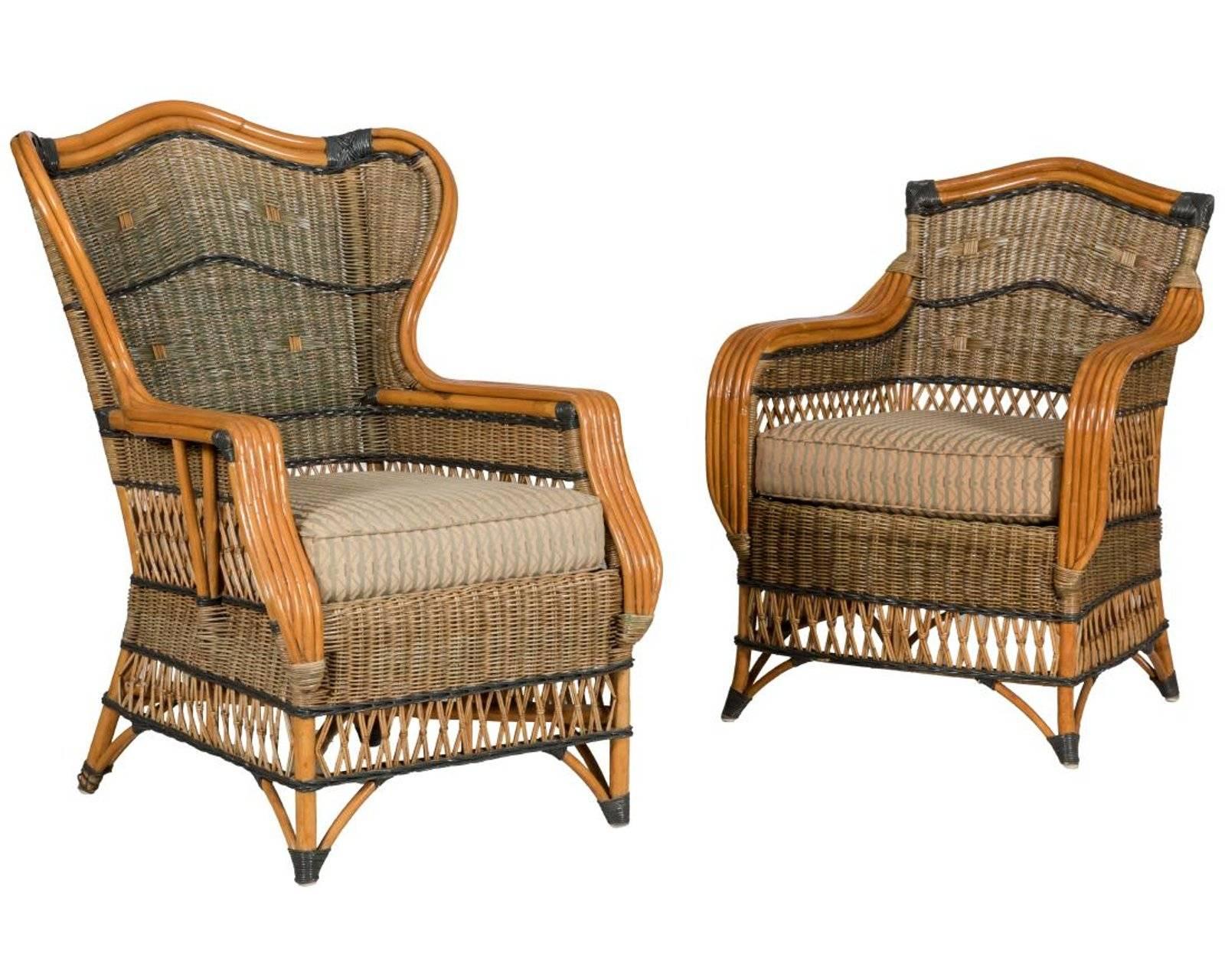 Beautiful  French Vintage Five-Piece Wicker Porch Set by Grange In Excellent Condition In West Palm Beach, FL