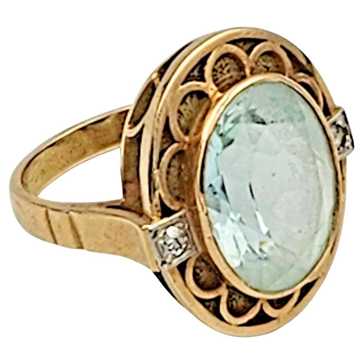 Gentleman's  14kt yellow gold rubover set, single stone large, slightly curved, rectangular low cabochon cut aquamarine, signet ring. Stone approximately 17.10mm x 13.50mm. Gross weight: 10.6 grams. Finger size: T/U. No hallmarks, stamped '585'